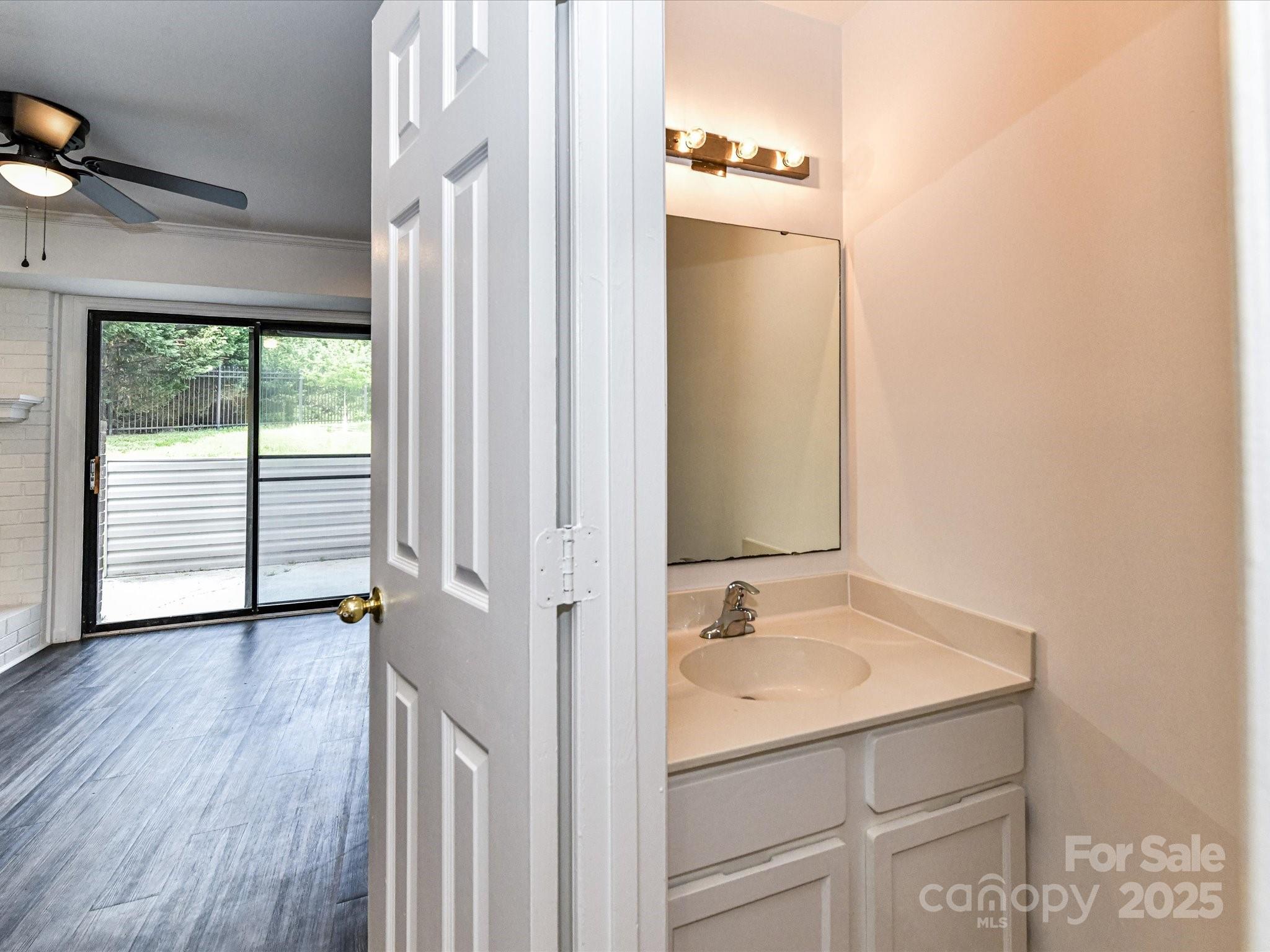 Carmel Crossing - Residential