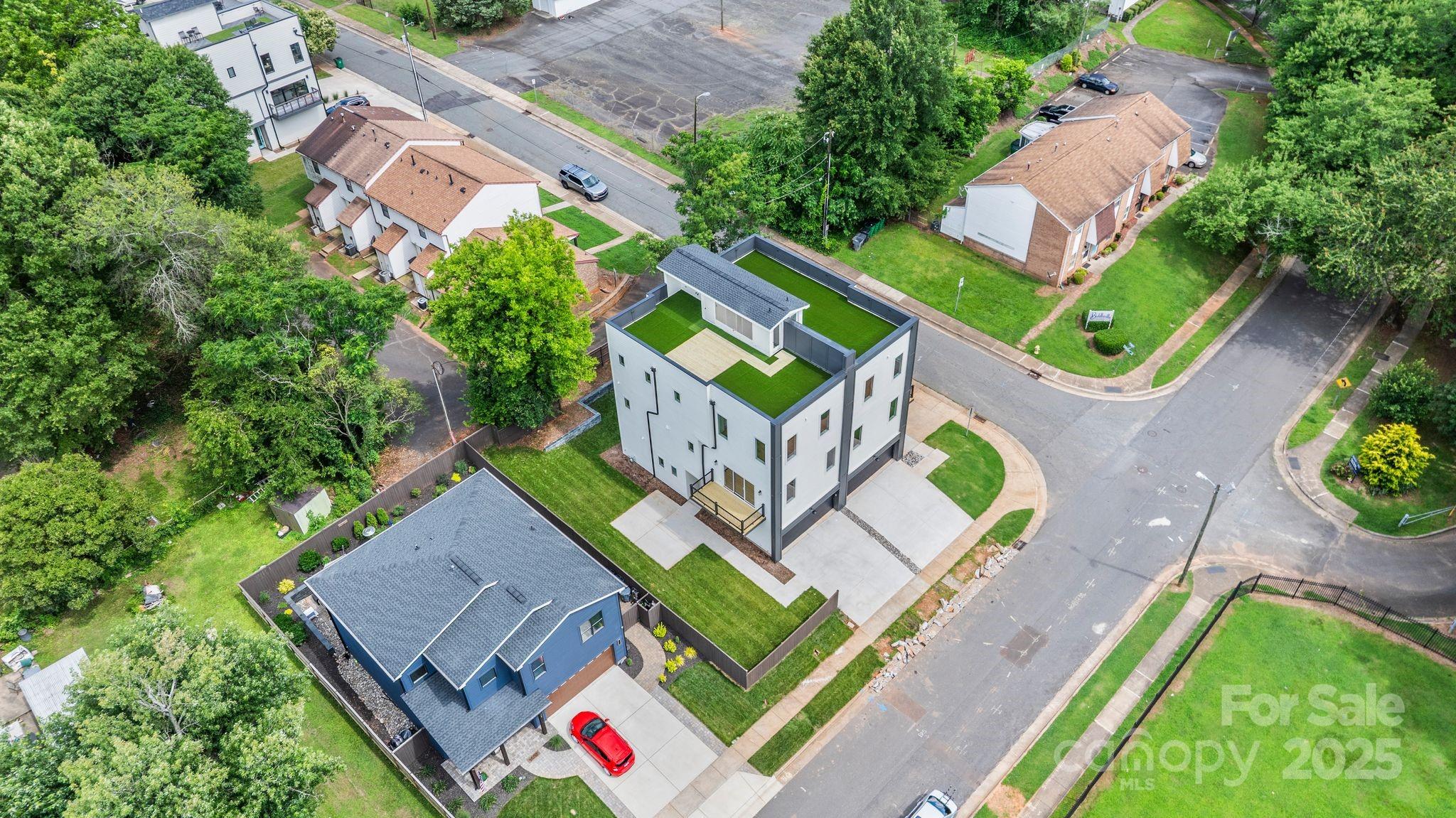 129 French Street