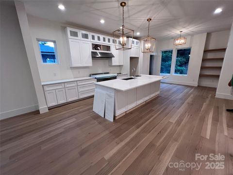 129 French Street Charlotte NC 28216