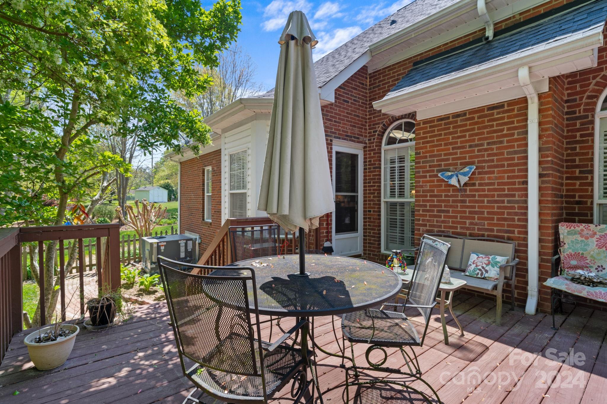 Savannah Way - Residential