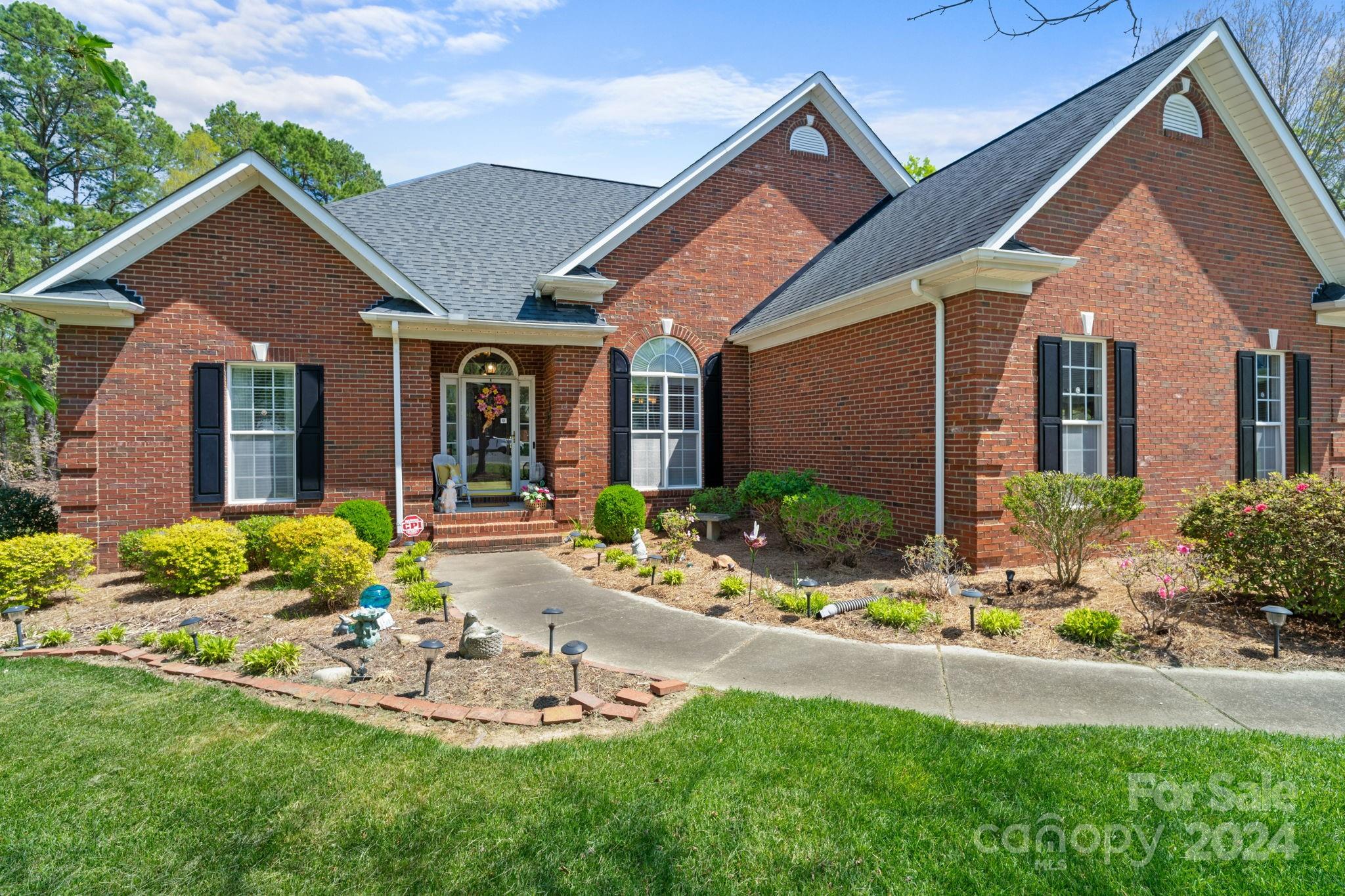 Savannah Way - Residential