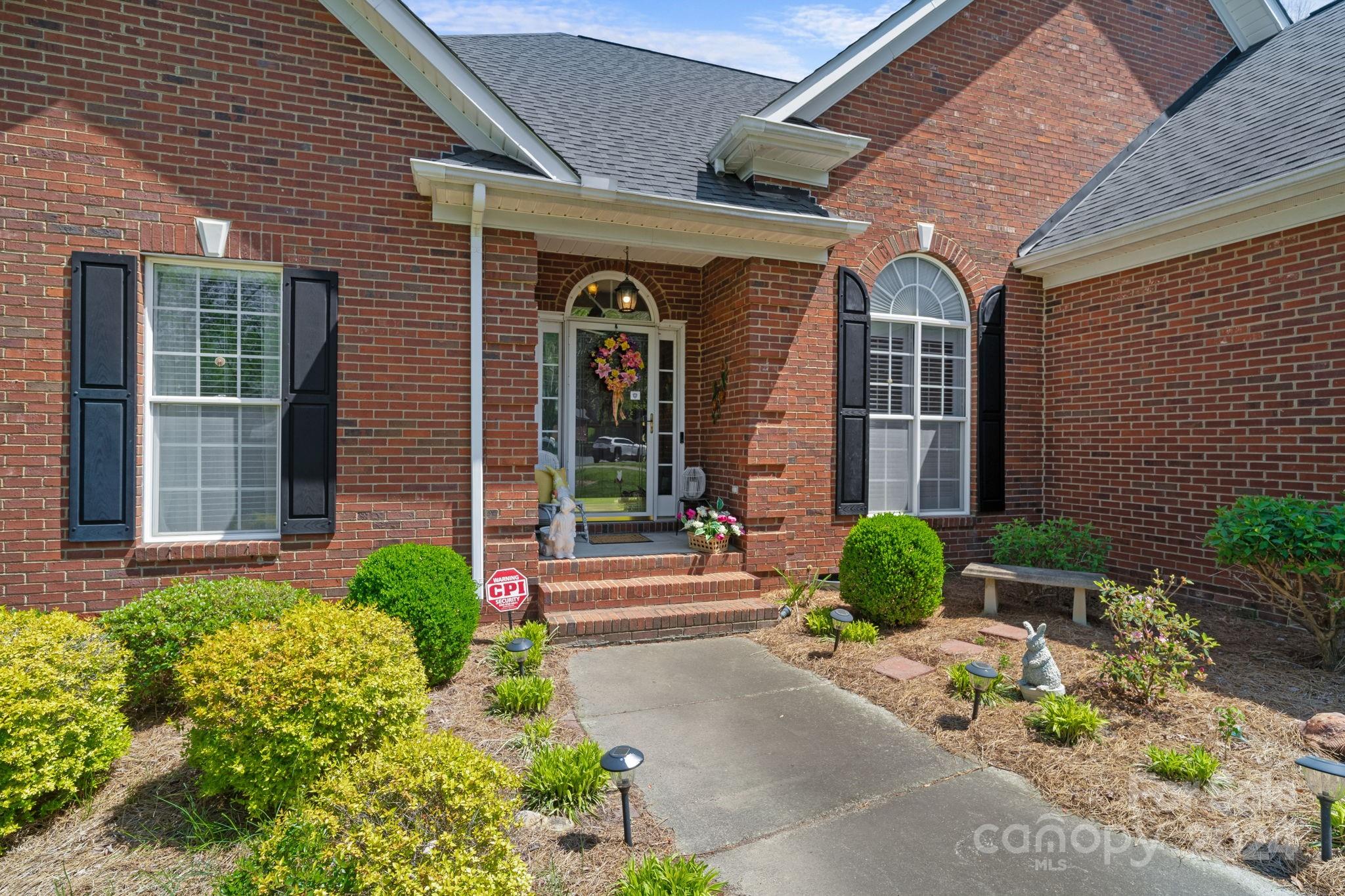 Savannah Way - Residential