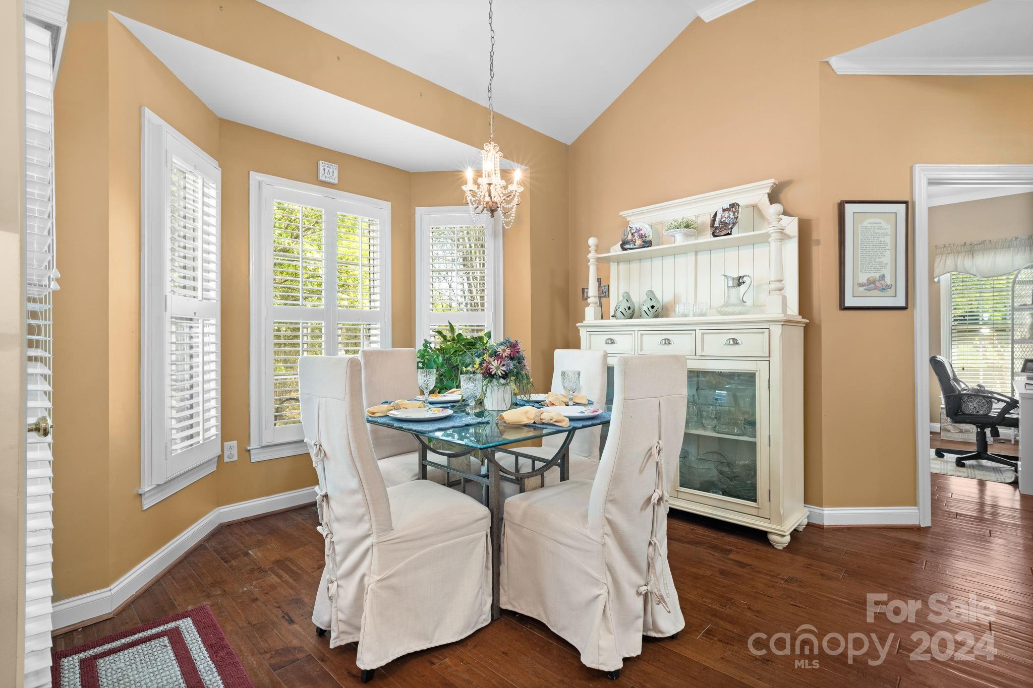 Savannah Way - Residential