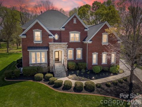 Photo of 307 Hollister Estates Drive, Waxhaw, NC 28173 (MLS # 4359711)