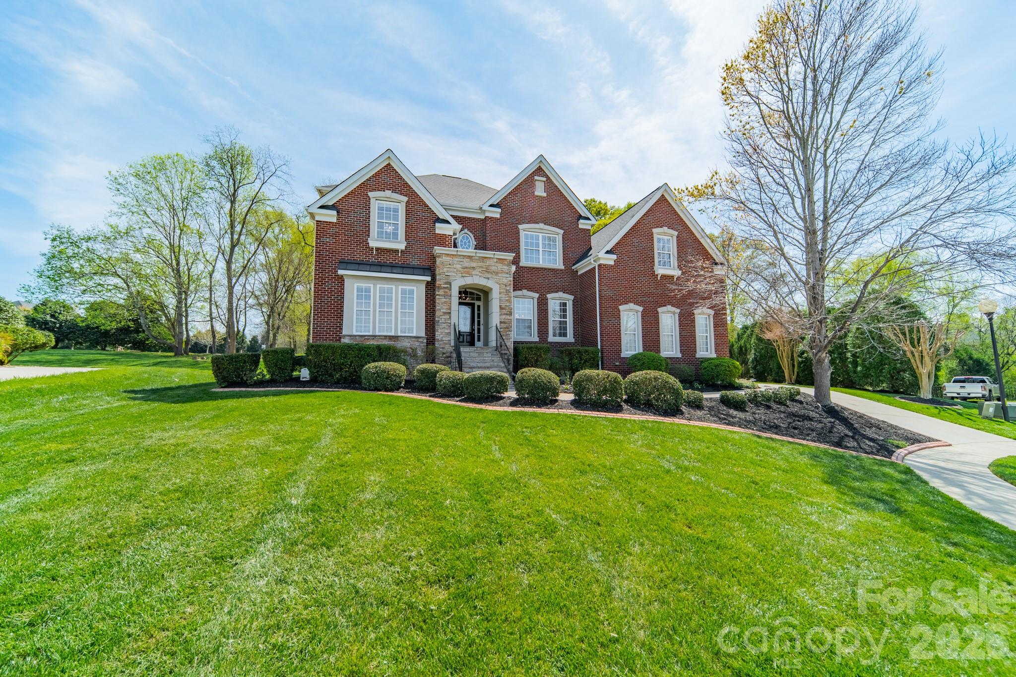 307 Hollister Estates Drive