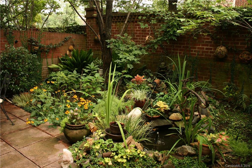 Settlers Alley - Residential