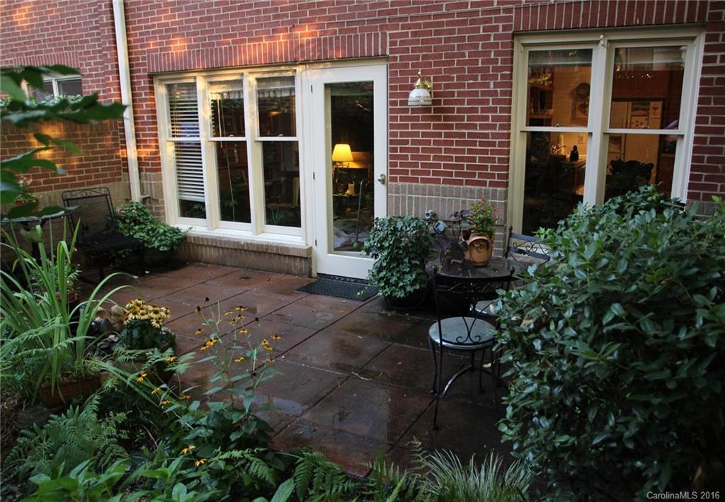 Settlers Alley - Residential