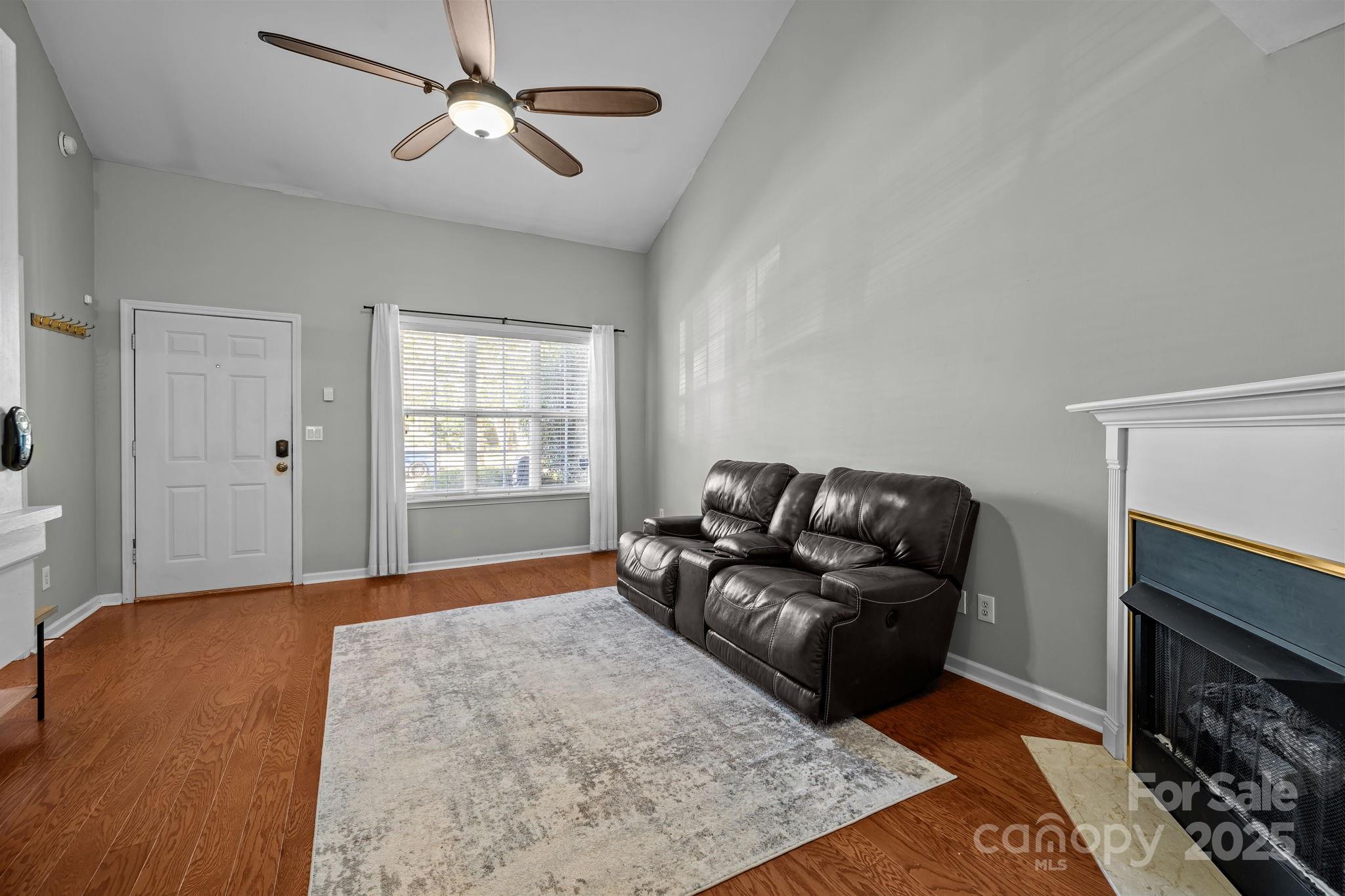 13648 Meade Glen Court