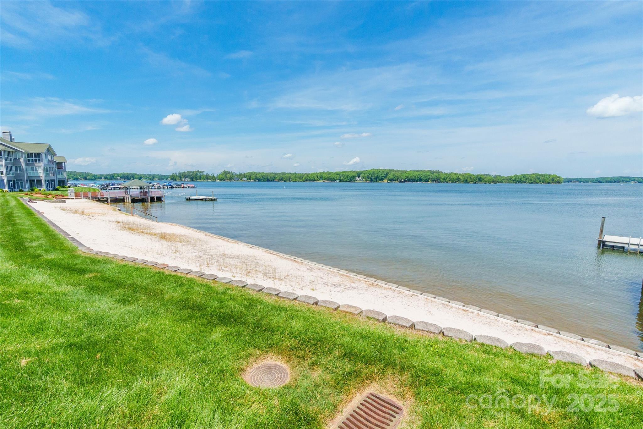 Lake Club - Residential