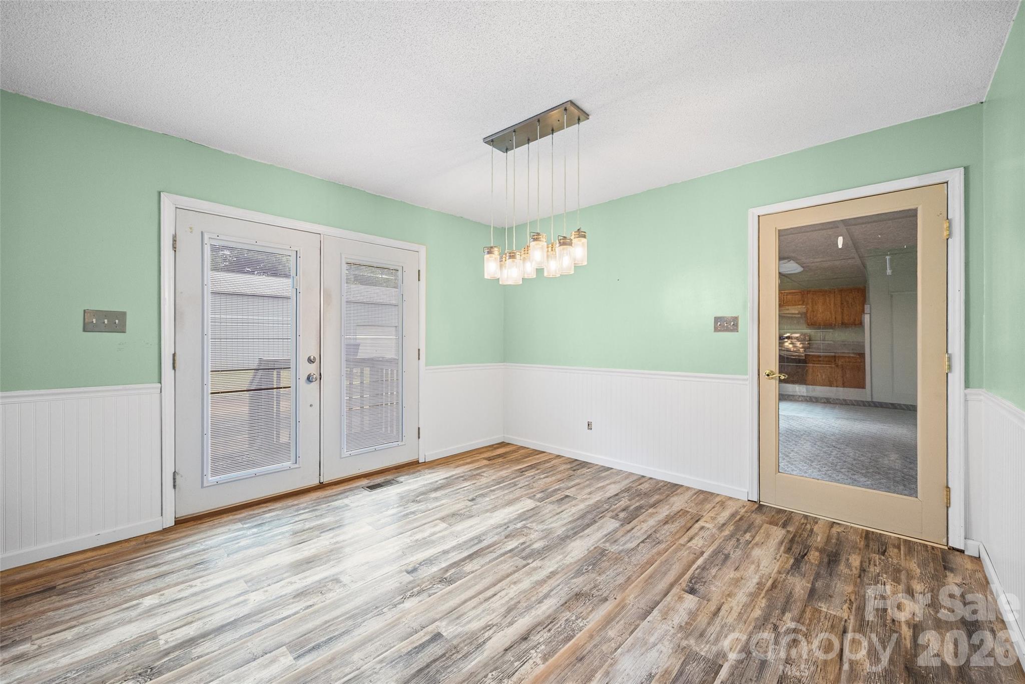 Shadow Lake - Residential