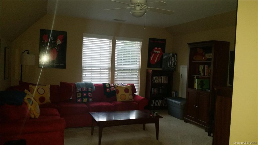 Potters Trace - Residential