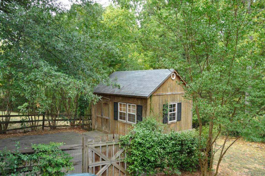 Beverly Woods - Residential