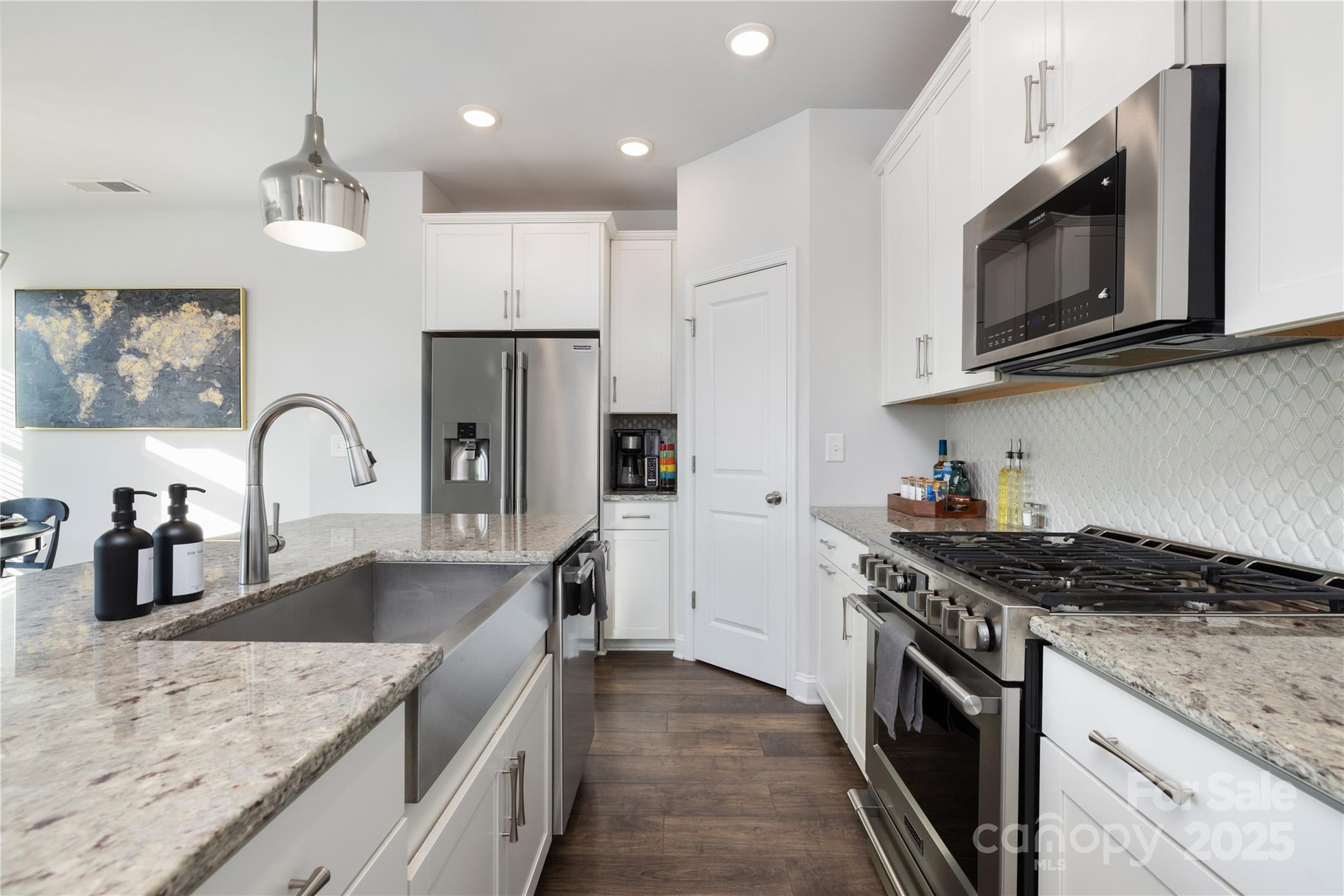 1428 Winding Stream Road