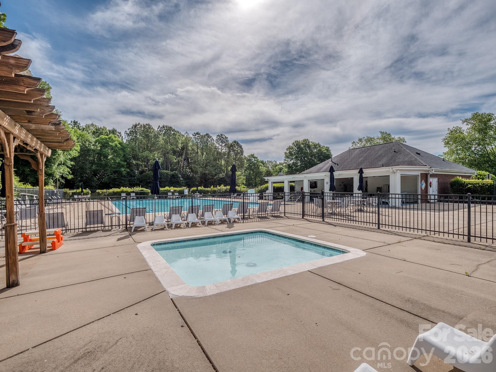 Canterfield Creek - Residential