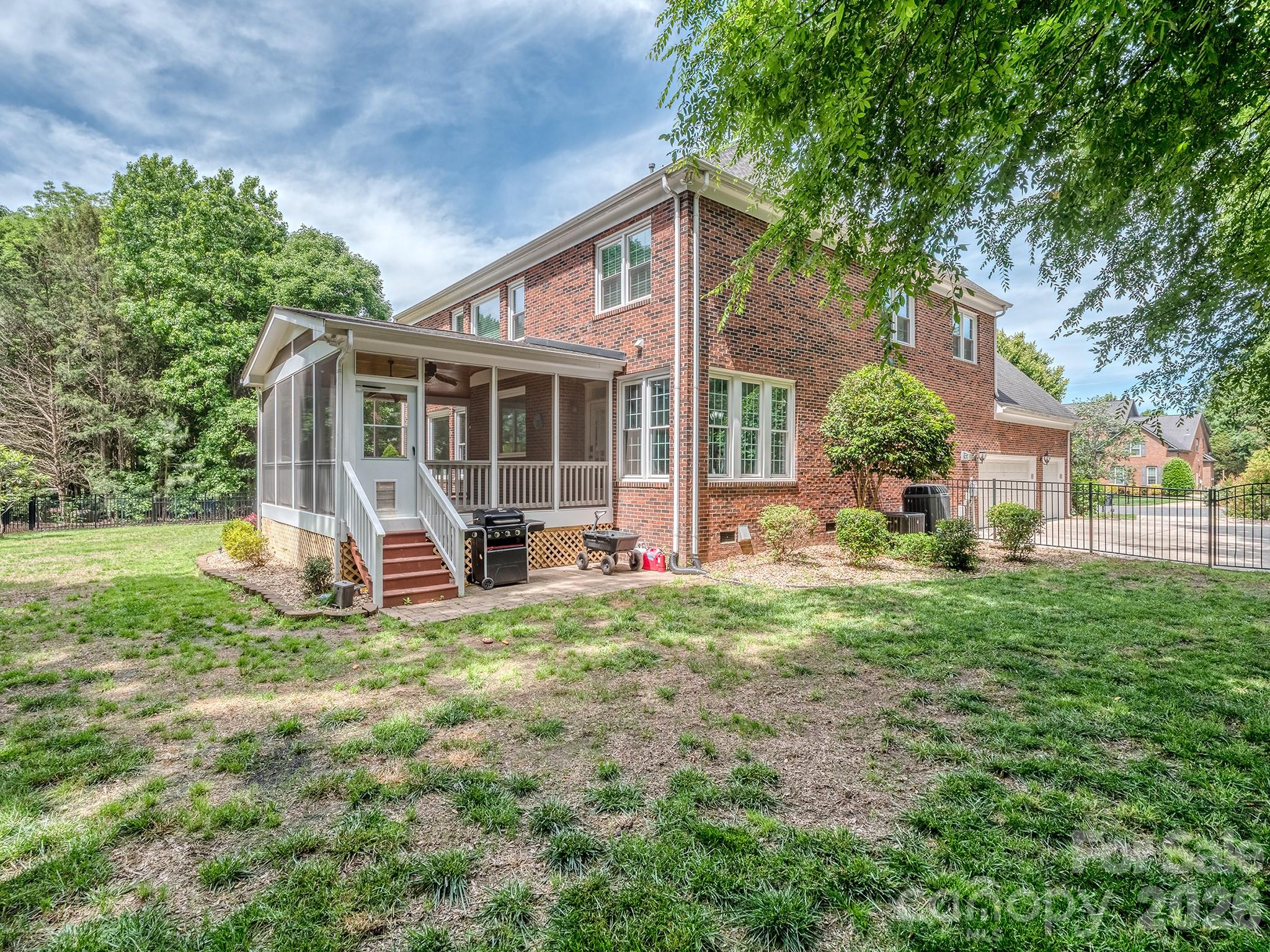 Canterfield Creek - Residential