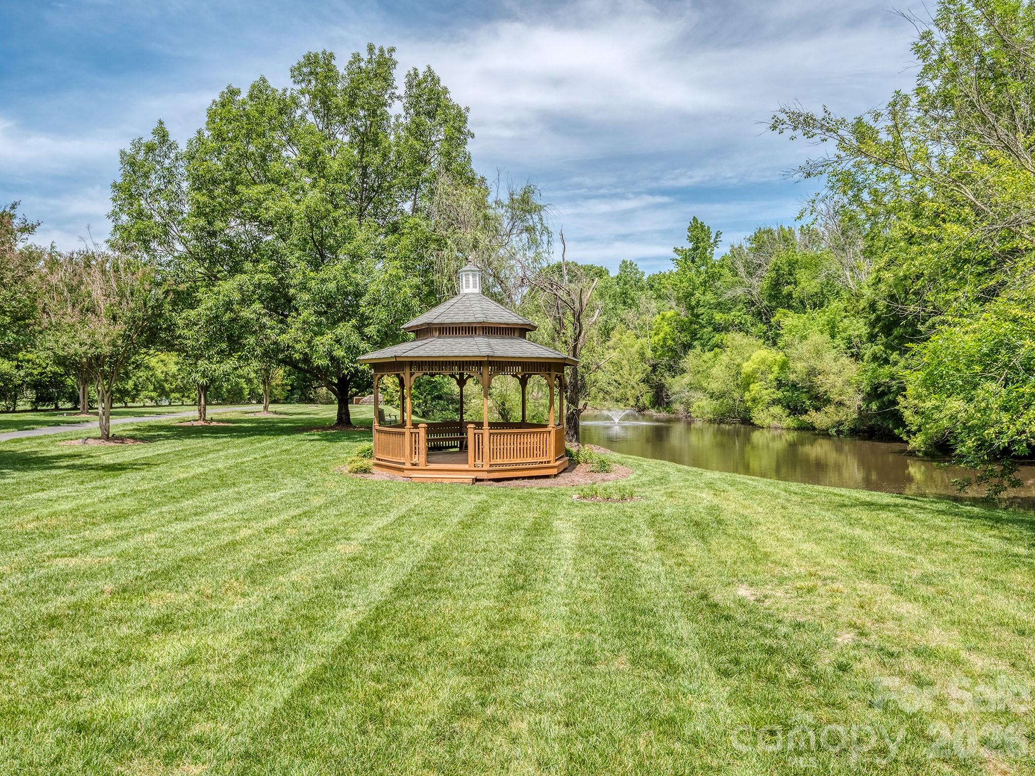 Canterfield Creek - Residential