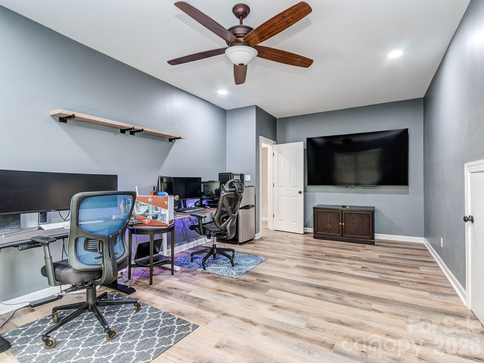 Canterfield Creek - Residential