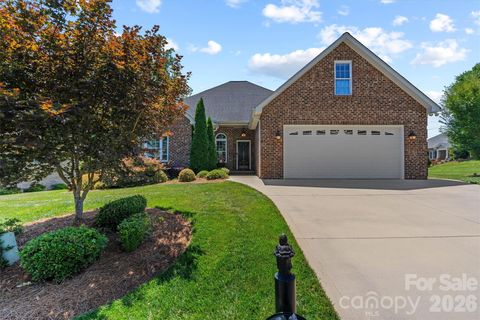 Photo of 7882 Ballentrae Place, Stanley, NC 28164 (MLS # 4388967)