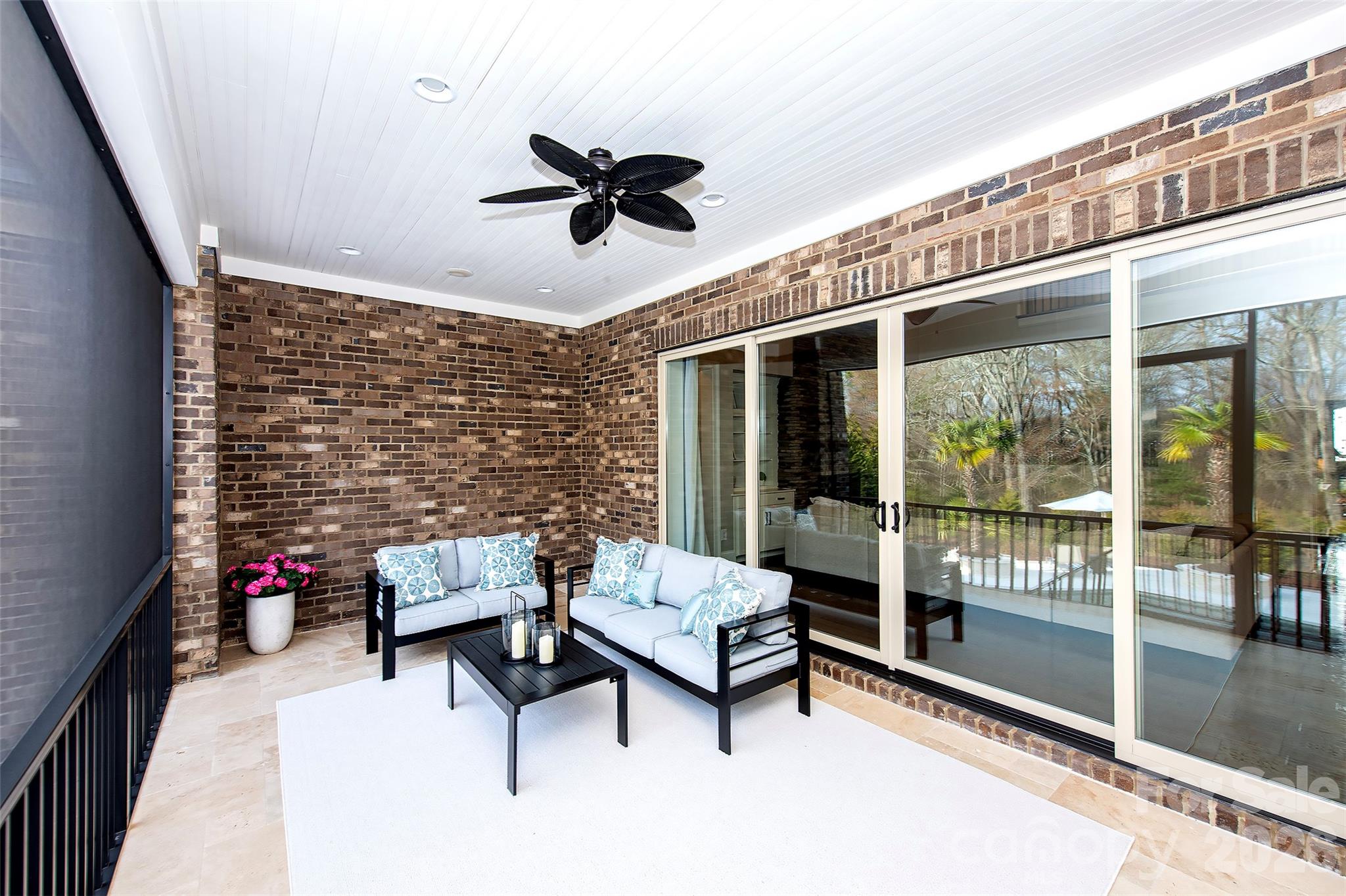 Ladera - Residential