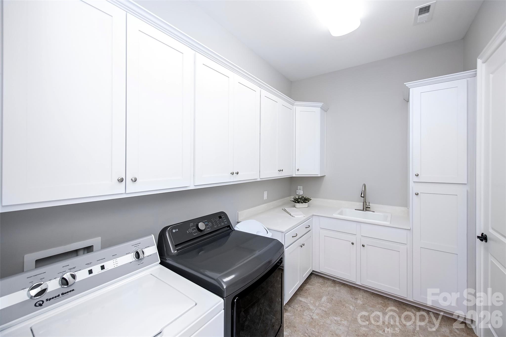 Ladera - Residential