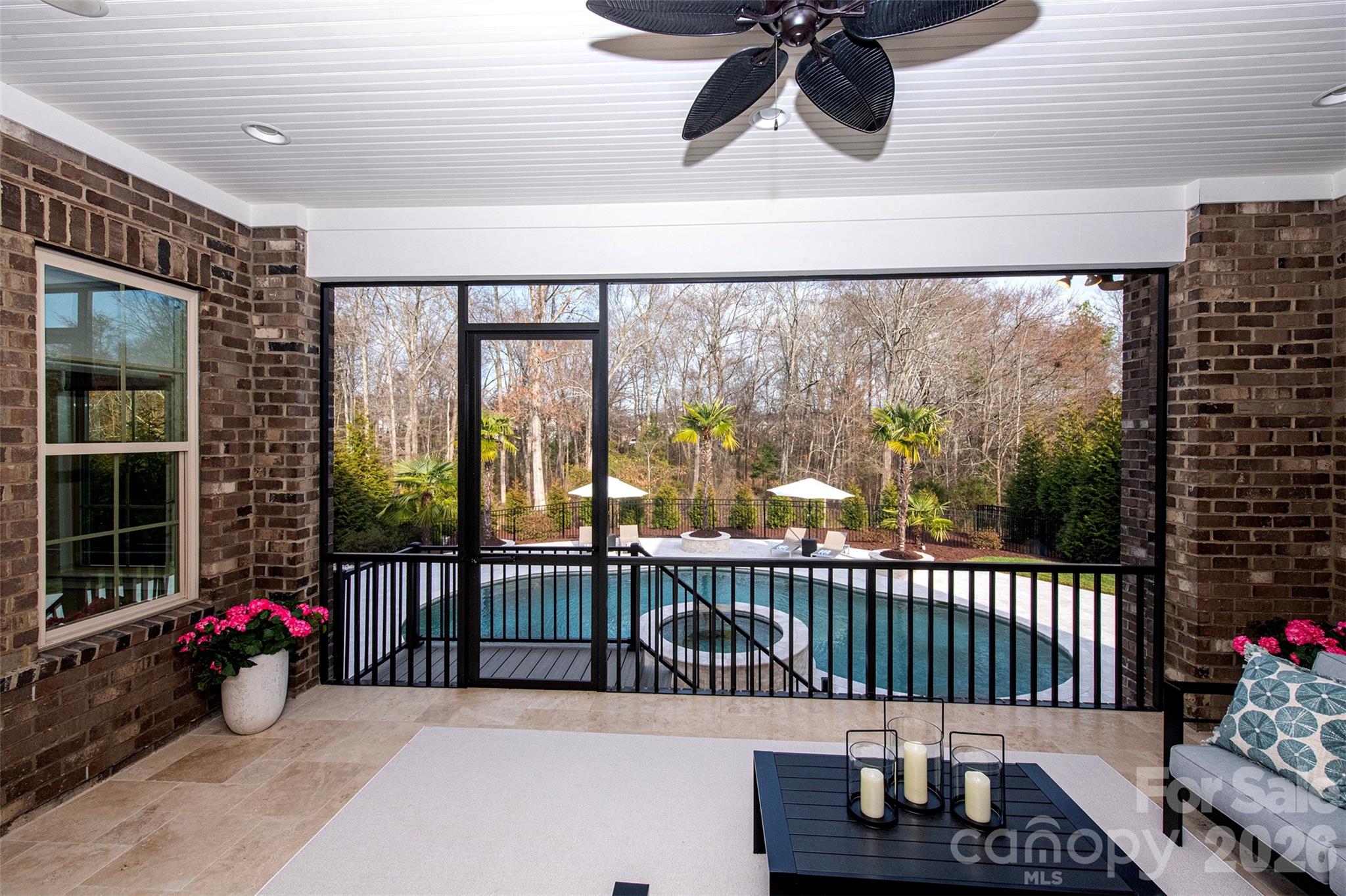 Ladera - Residential