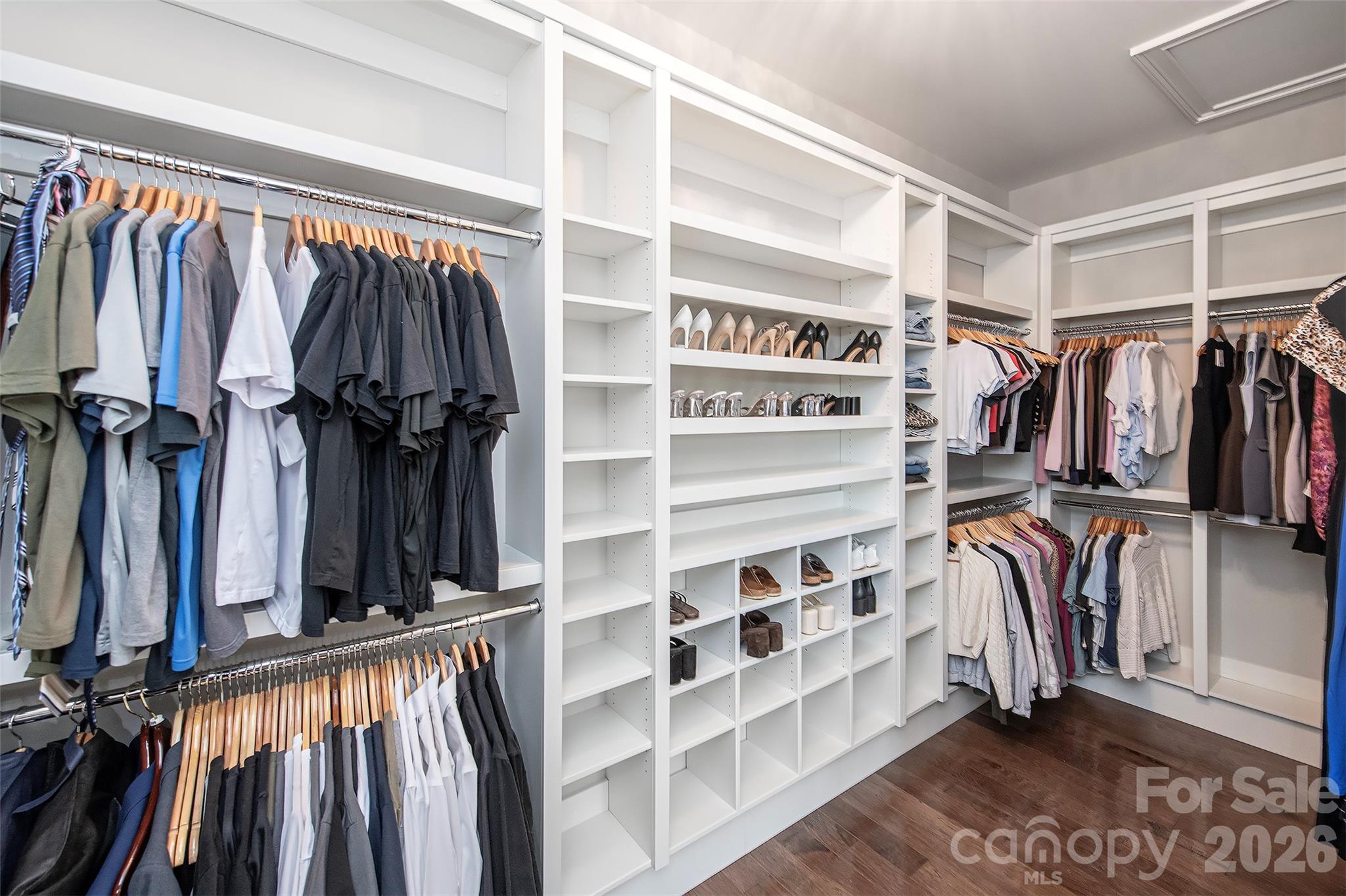 Ladera - Residential