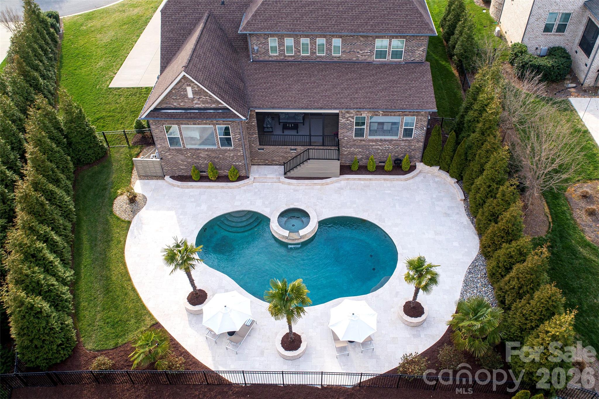 Ladera - Residential