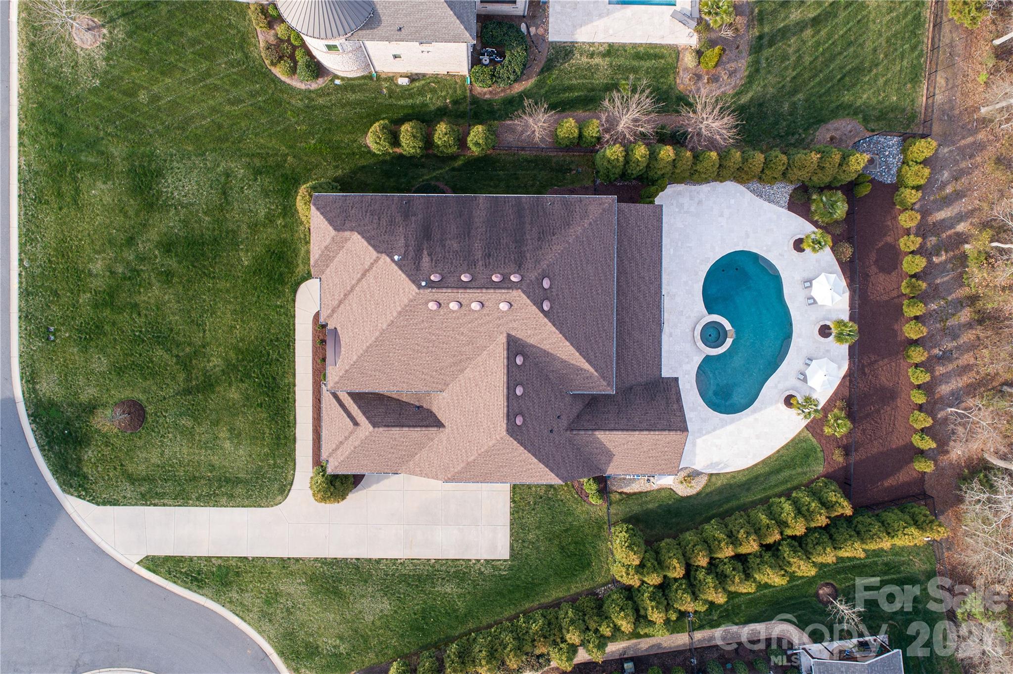 Ladera - Residential