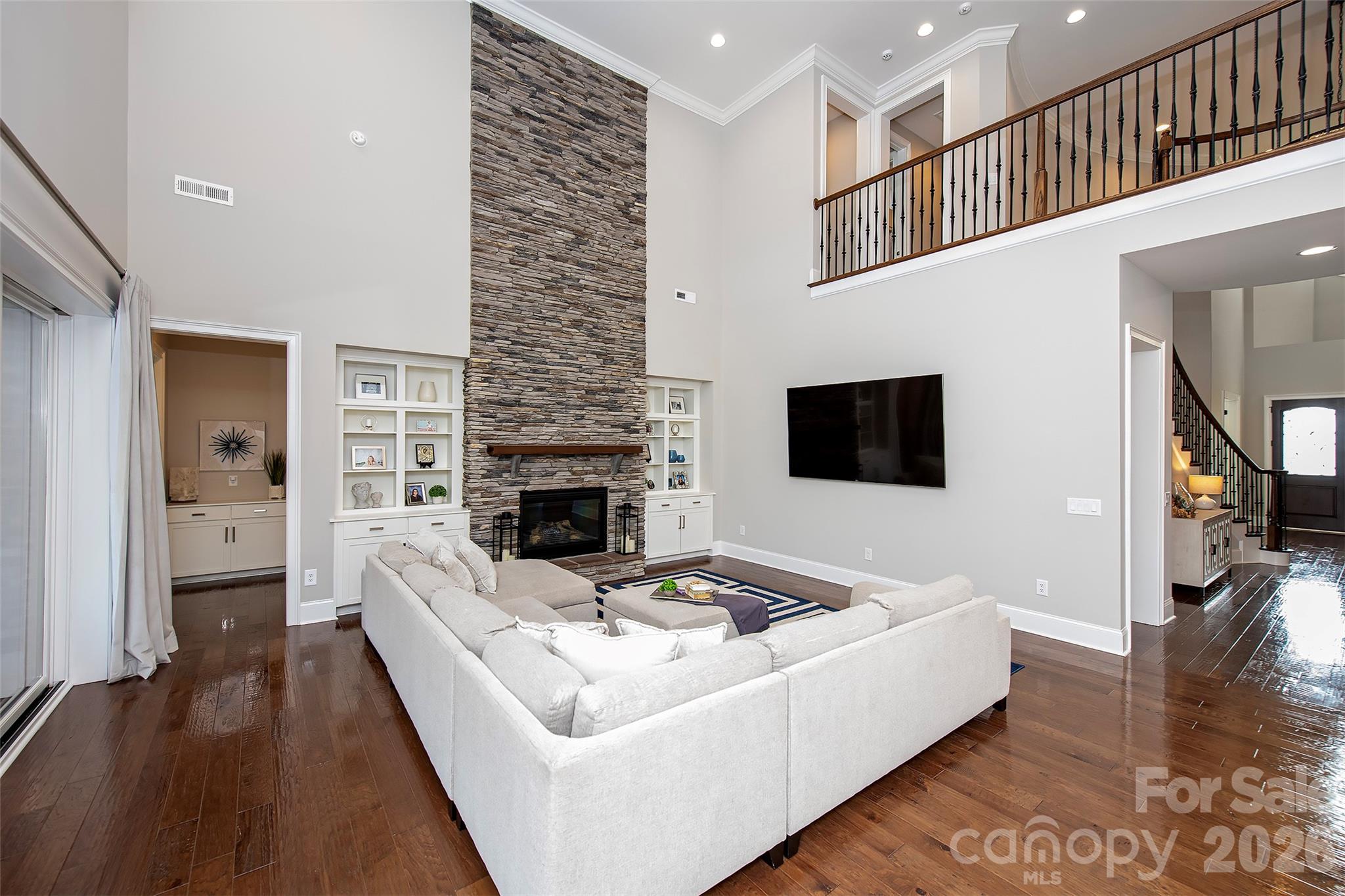 Ladera - Residential