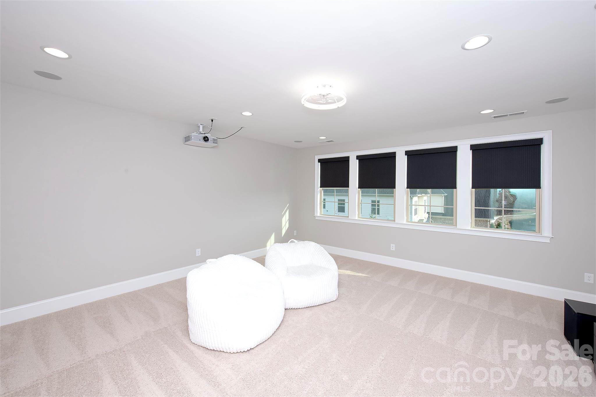 Ladera - Residential