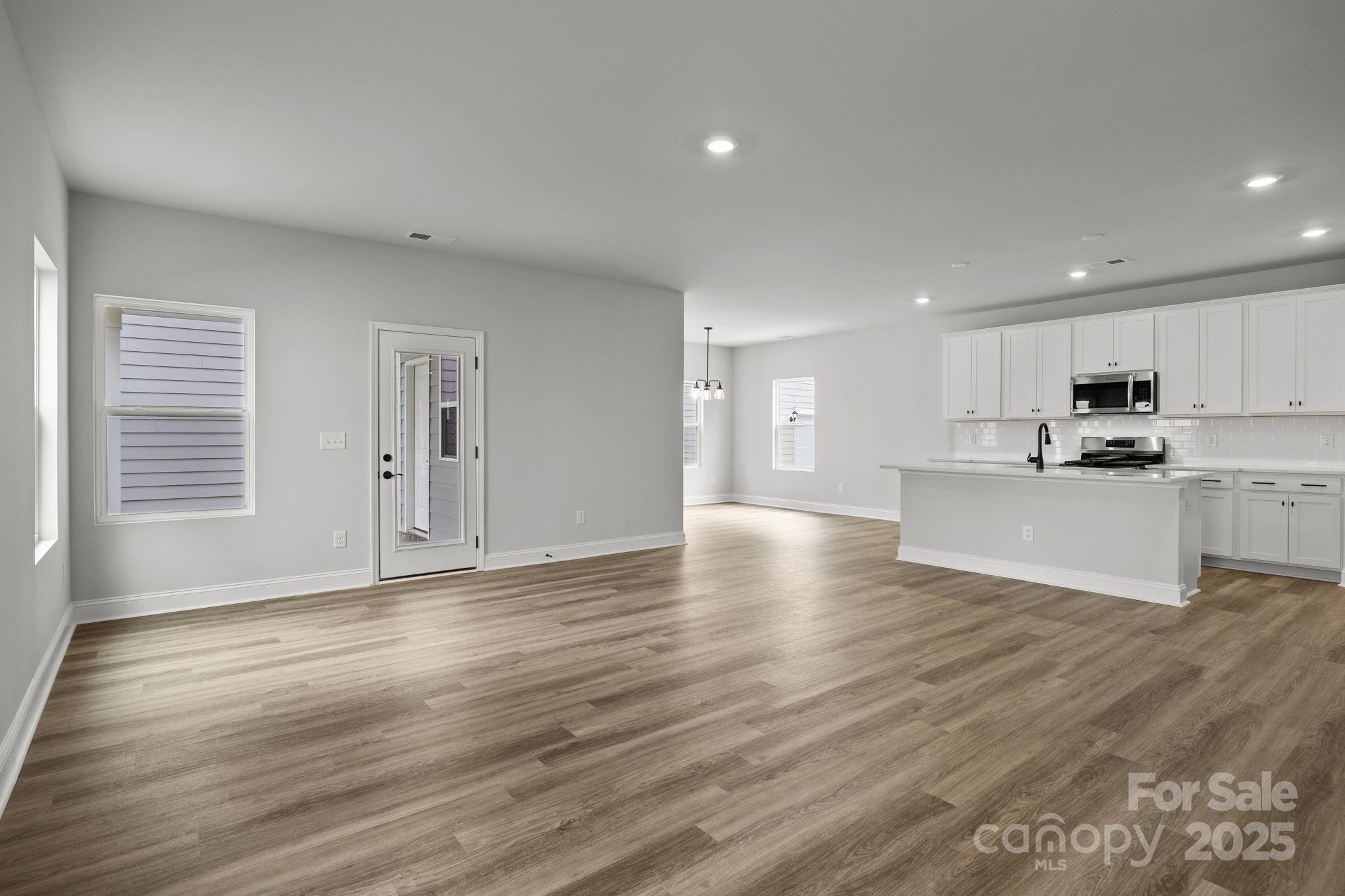 4021 Grommet Court