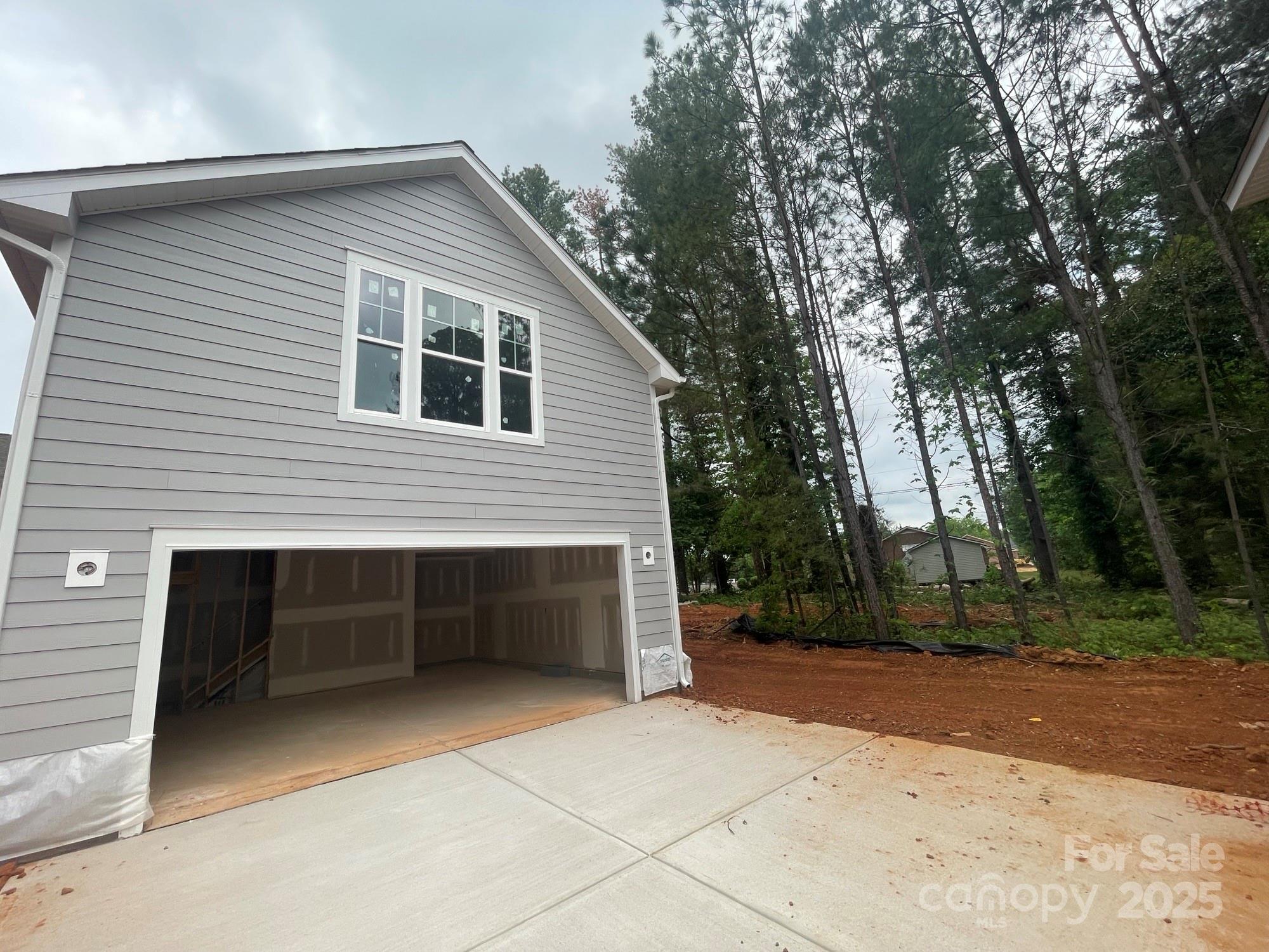 4021 Grommet Court