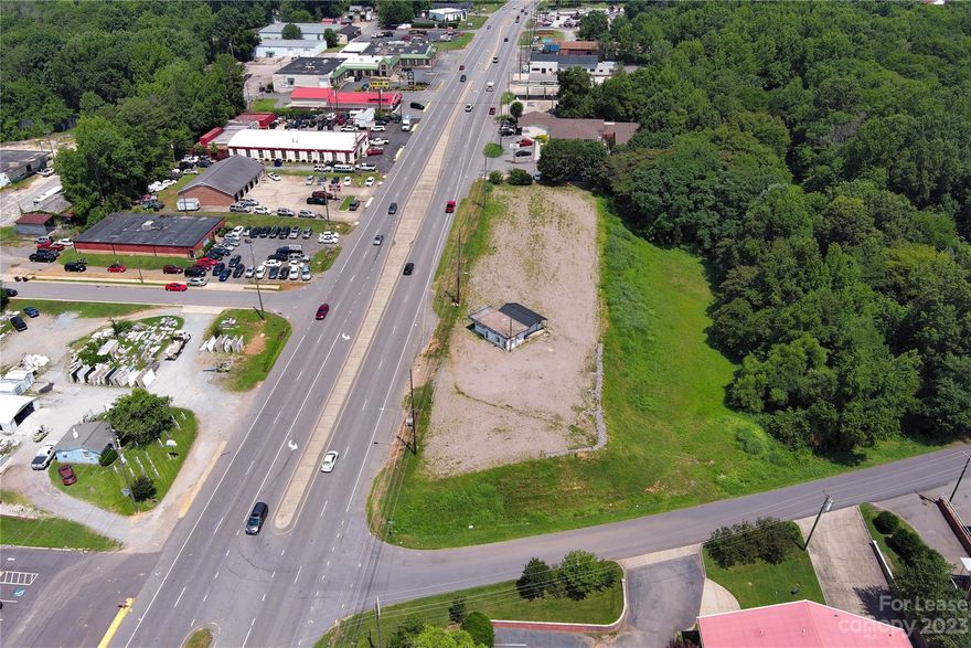 2.33 acre vacant commercial parcel located along busy Concord Pkwy N (30,000+VPD) available for lease in the bustling City of Concord, NC, one of Charlotte’s fastest growing submarkets. The improved portion of the site is a former auto dealership on approximately 0.72 acres with an existing building that can either be utilized or improved  depending on end-user needs/preferences. Favorable commercial zoning (C-2) with wide range of allowable uses makes this an attractive retail/commercial property in a well established automotive-related corridor.