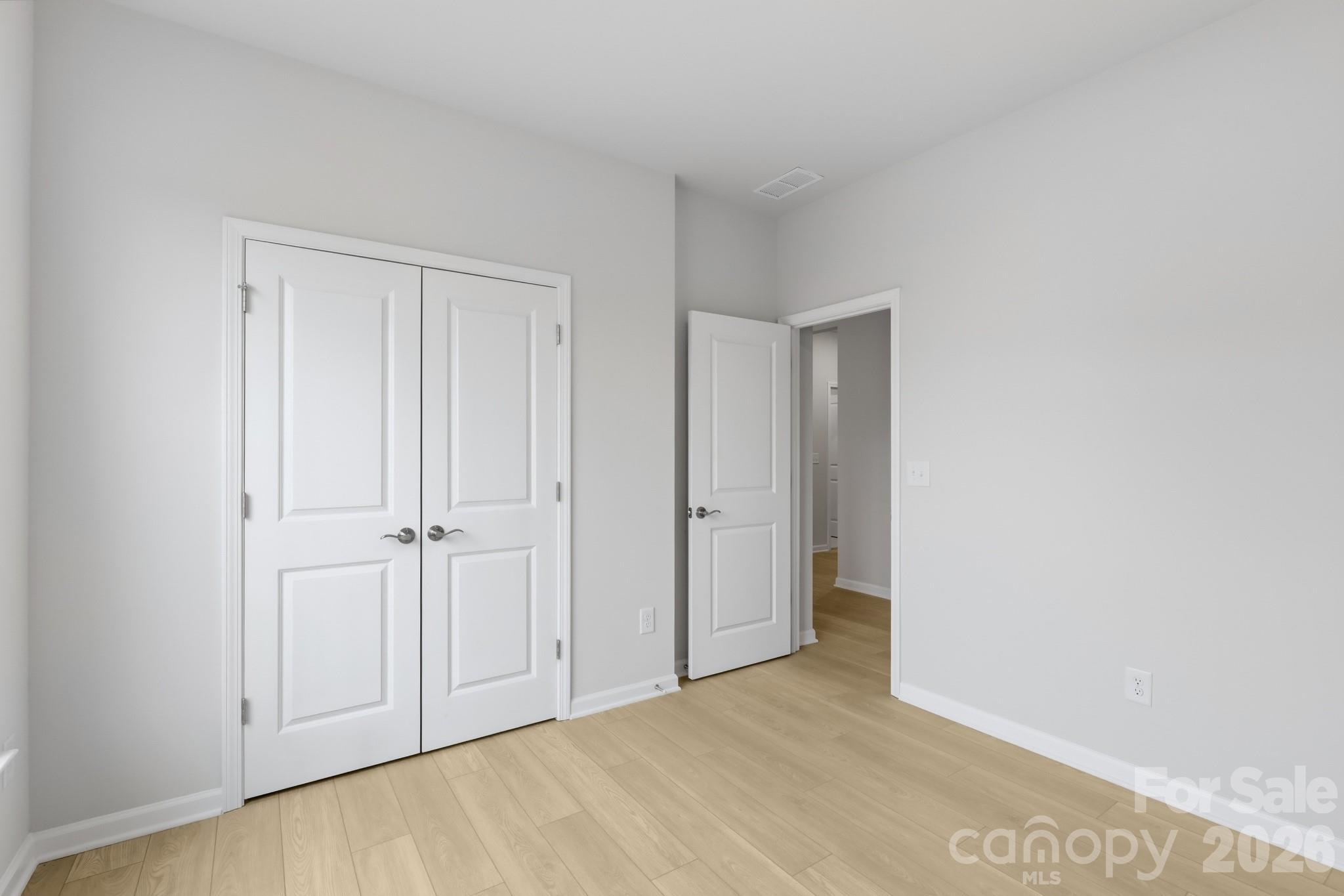 Roselyn - Residential