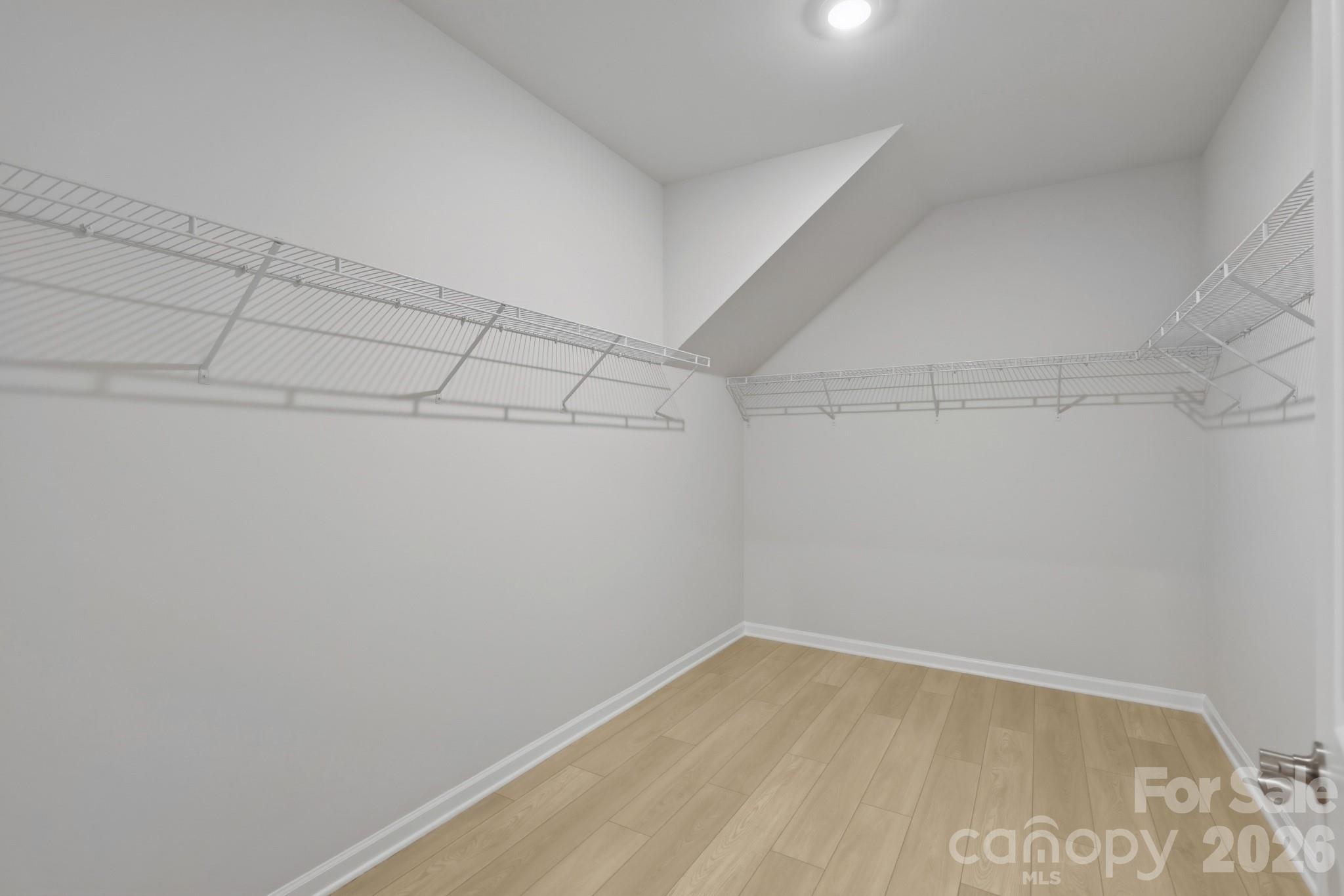 Roselyn - Residential