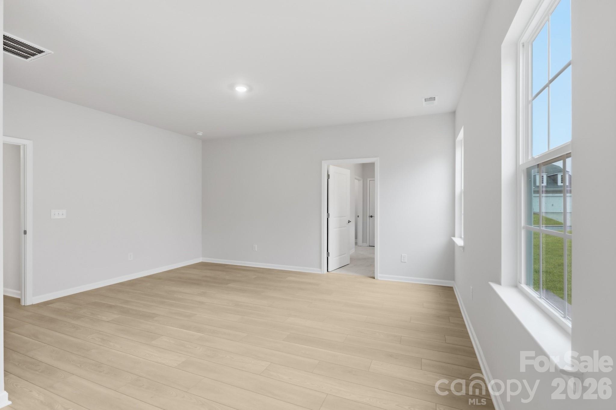 Roselyn - Residential