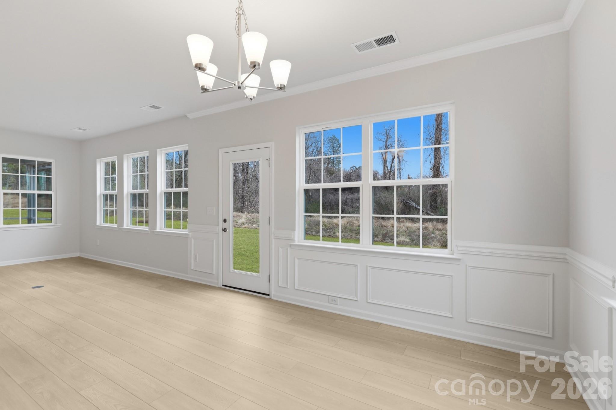 Roselyn - Residential