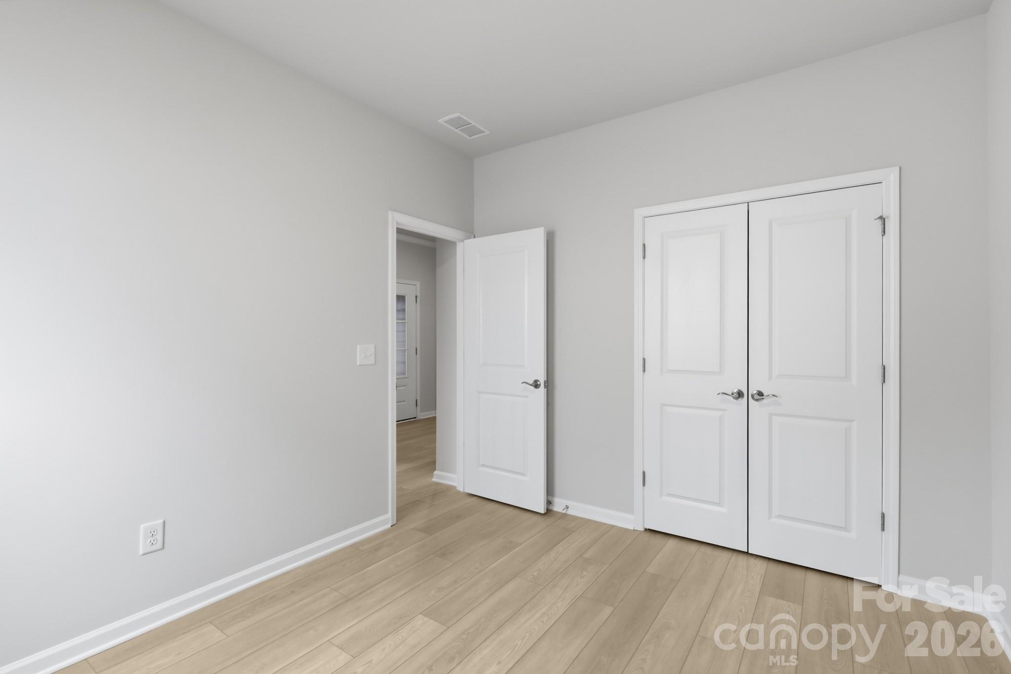 Roselyn - Residential