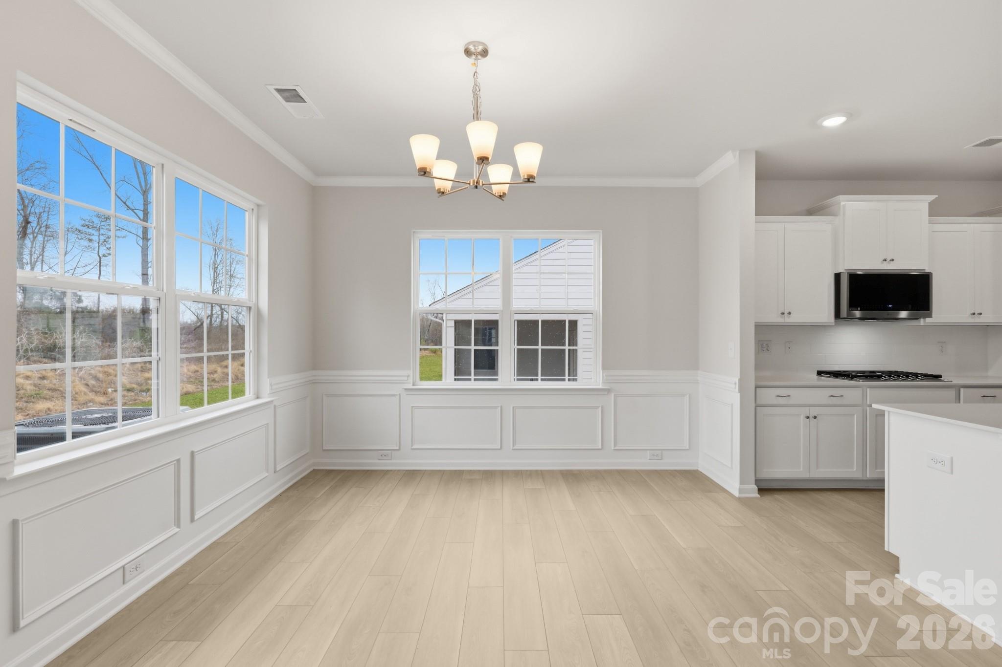 Roselyn - Residential