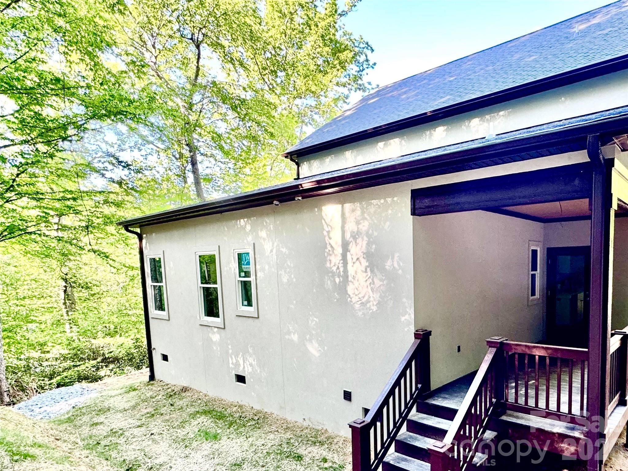 Creekside - Residential
