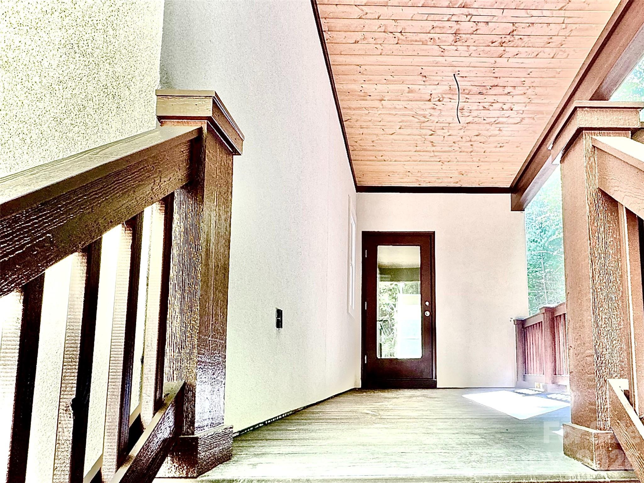 Creekside - Residential