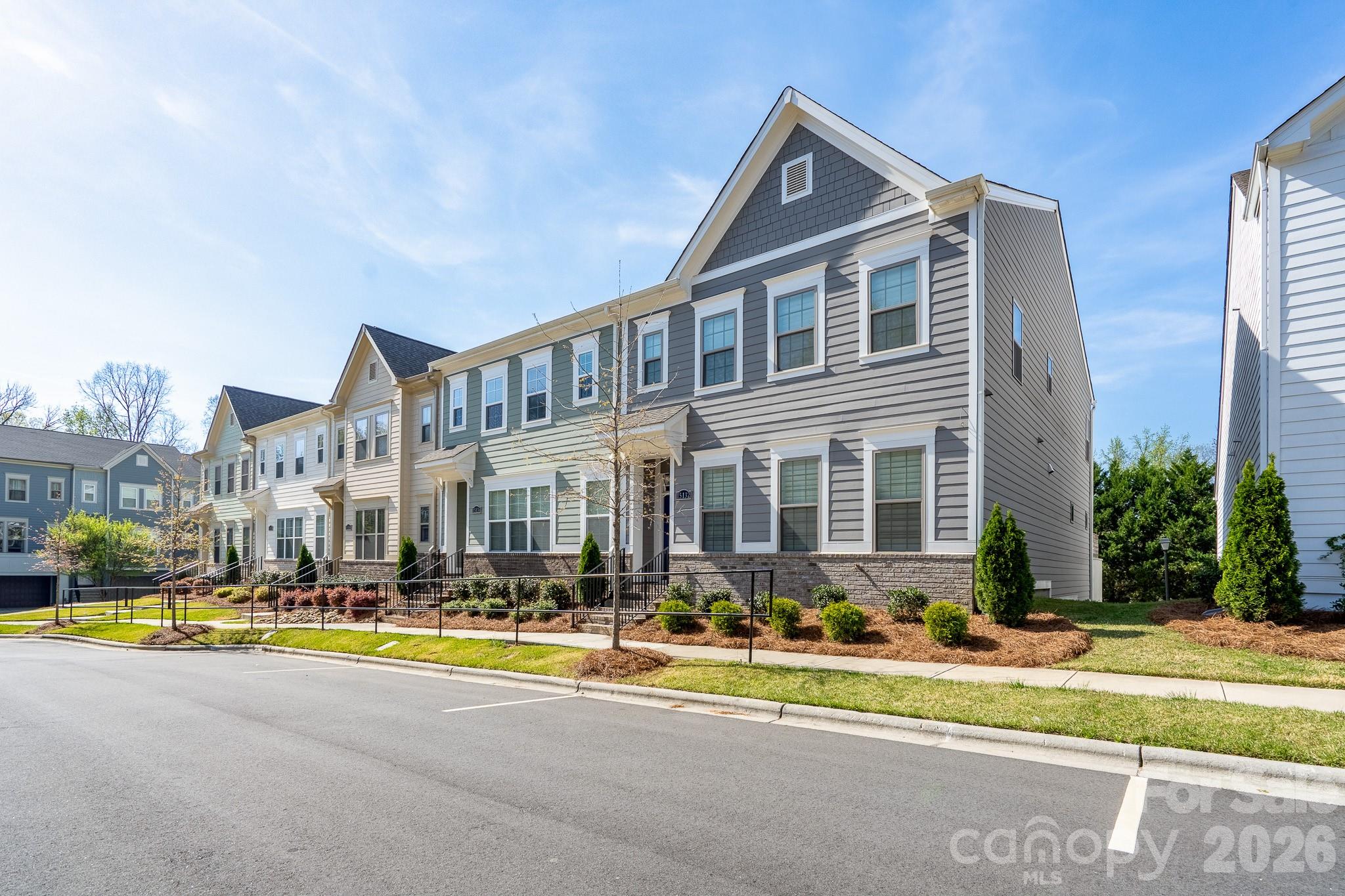 The Summit at River Run - Residential