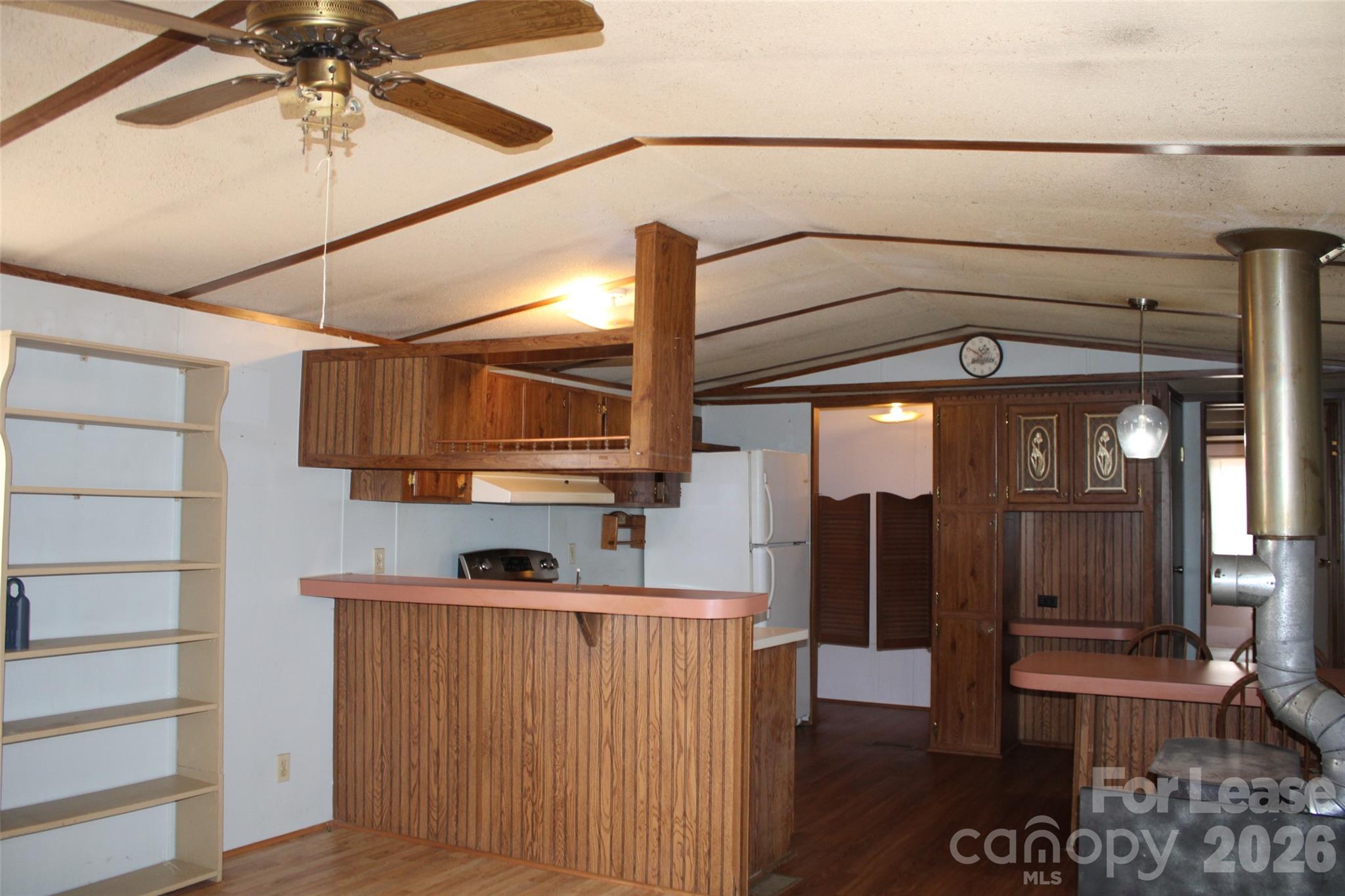 Applewood - Residential Lease