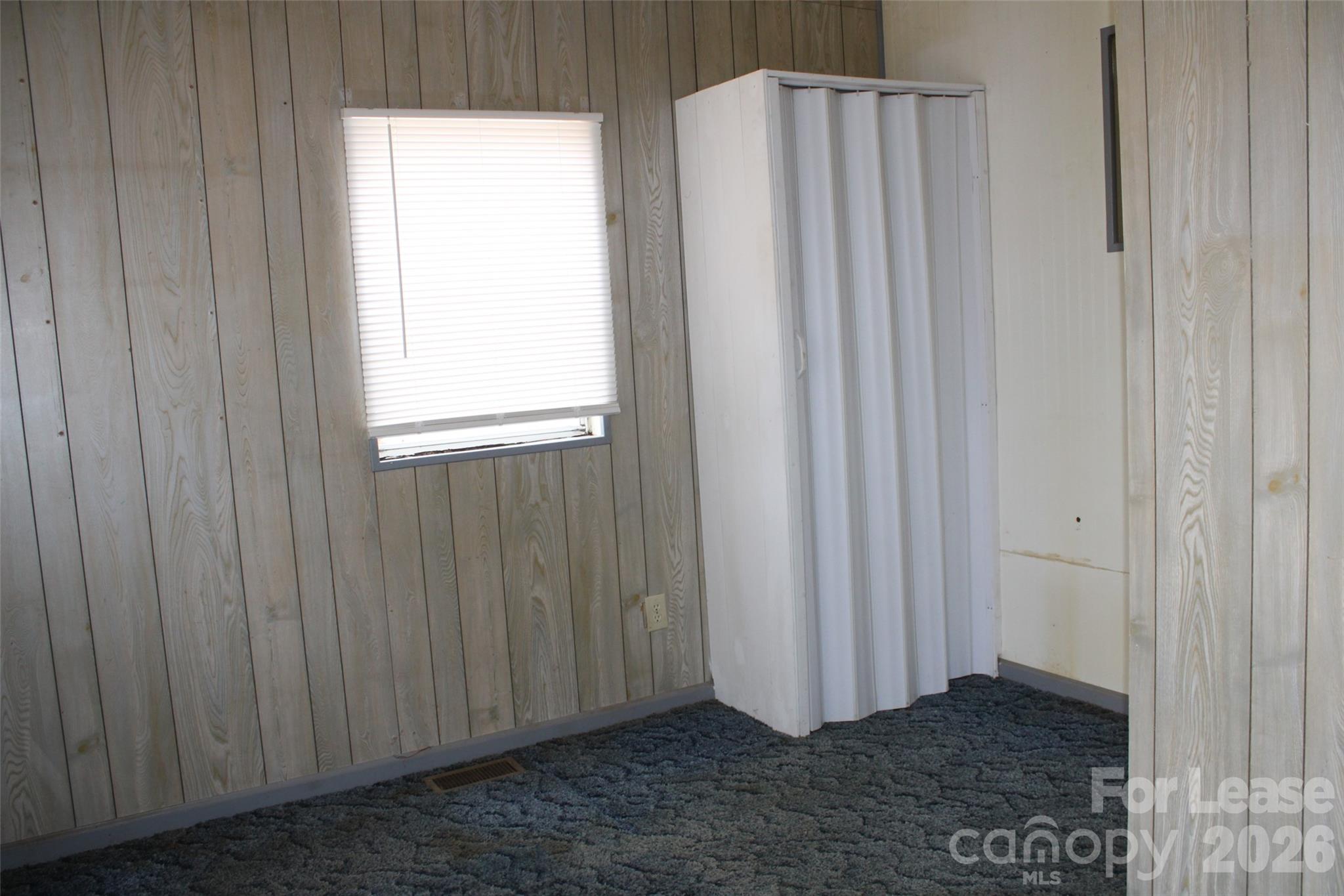 Applewood - Residential Lease