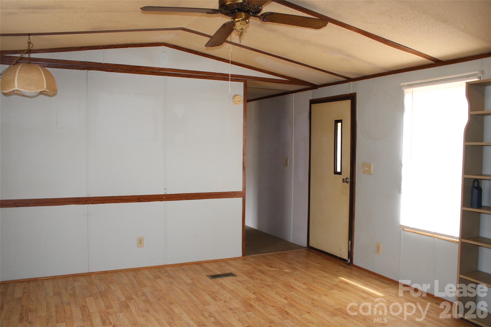 Applewood - Residential Lease