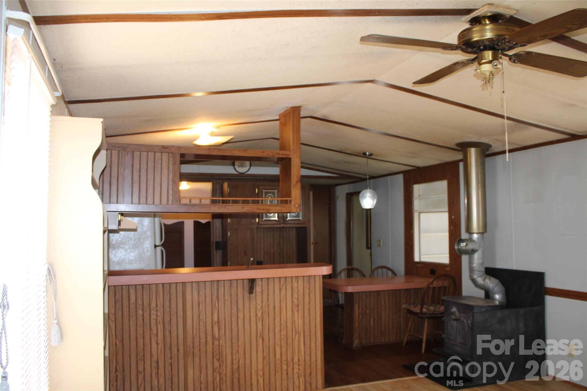 Applewood - Residential Lease