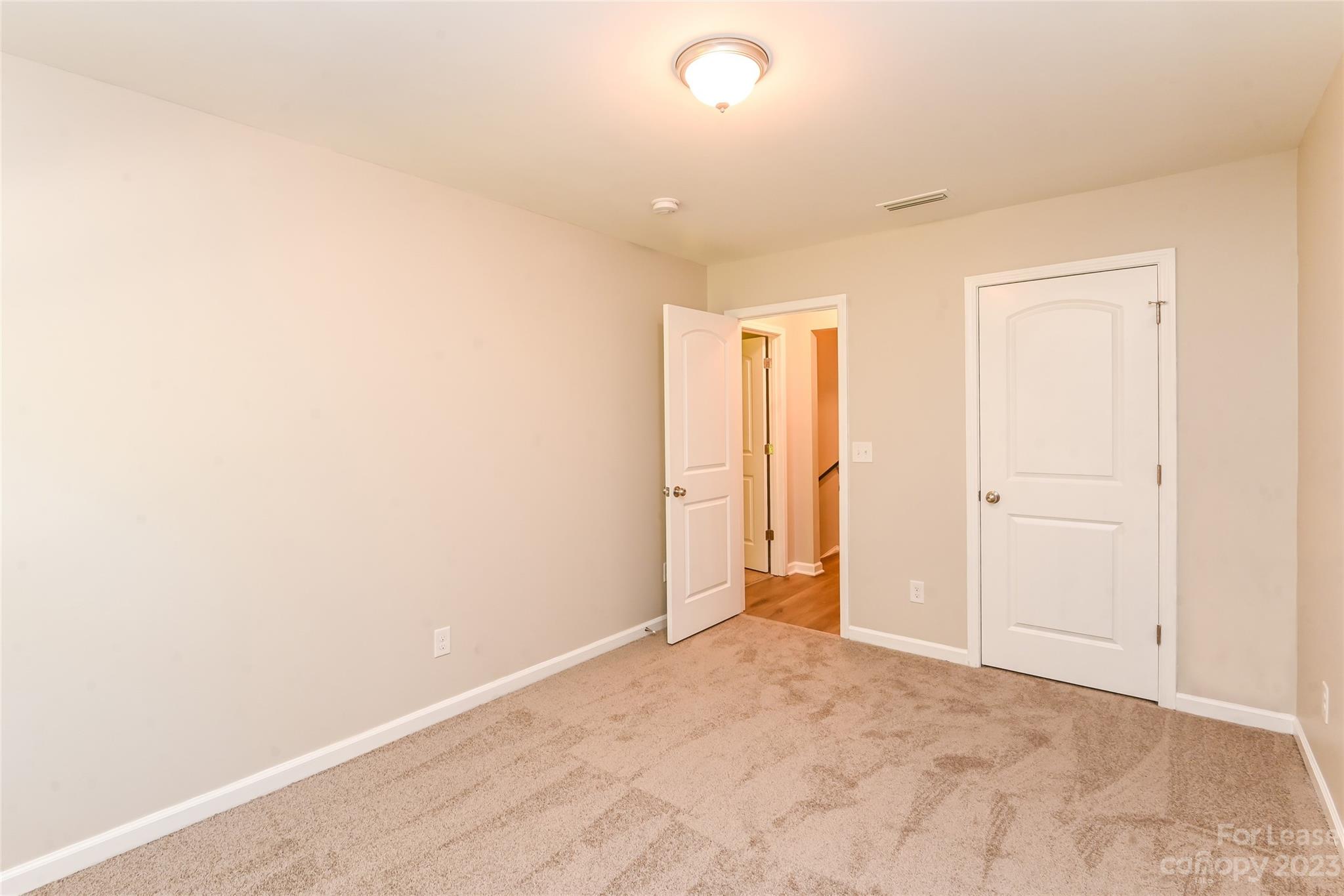 Sherwood Forest - Residential Lease