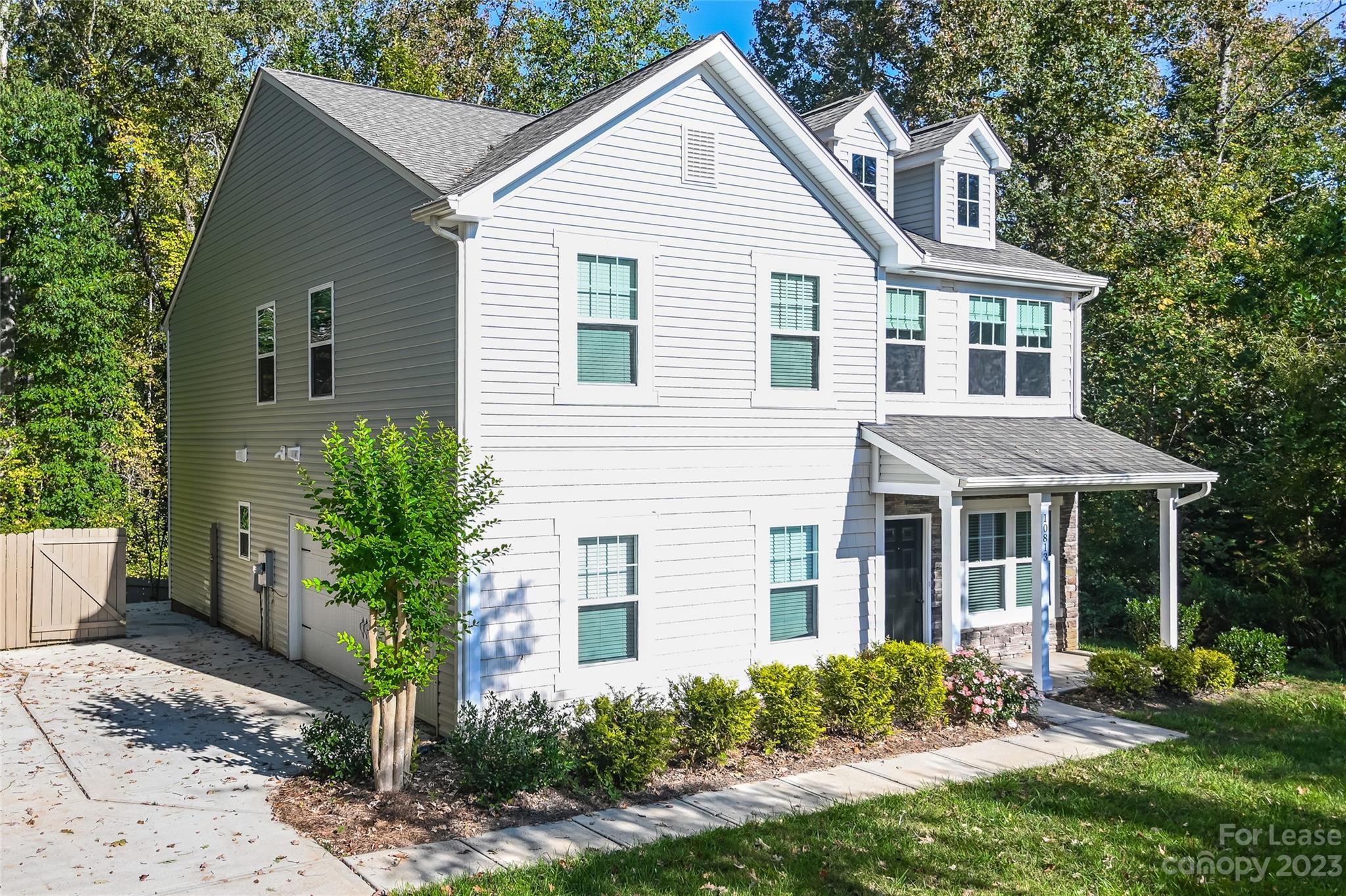 Sherwood Forest - Residential Lease