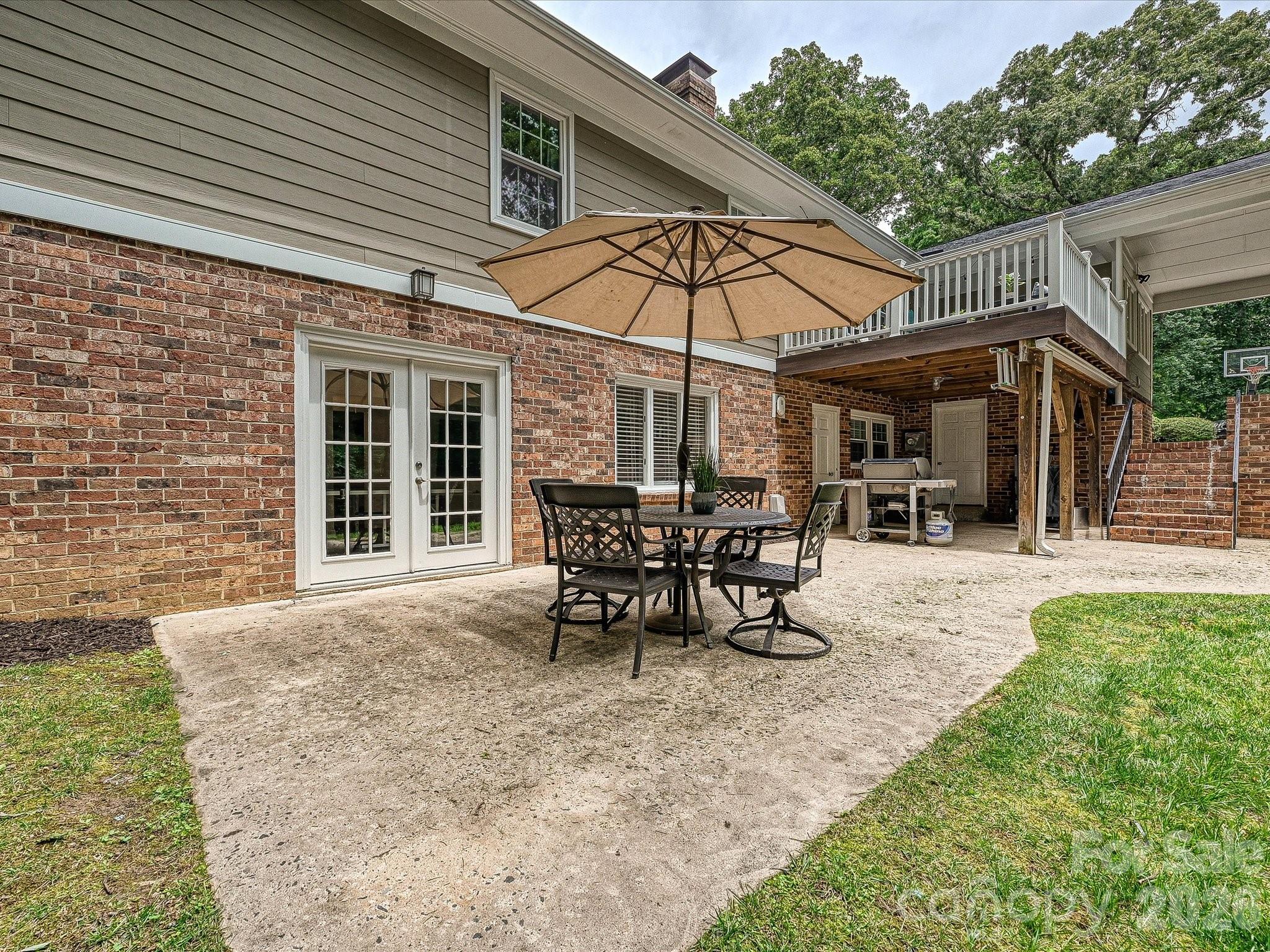 Robinson Woods - Residential