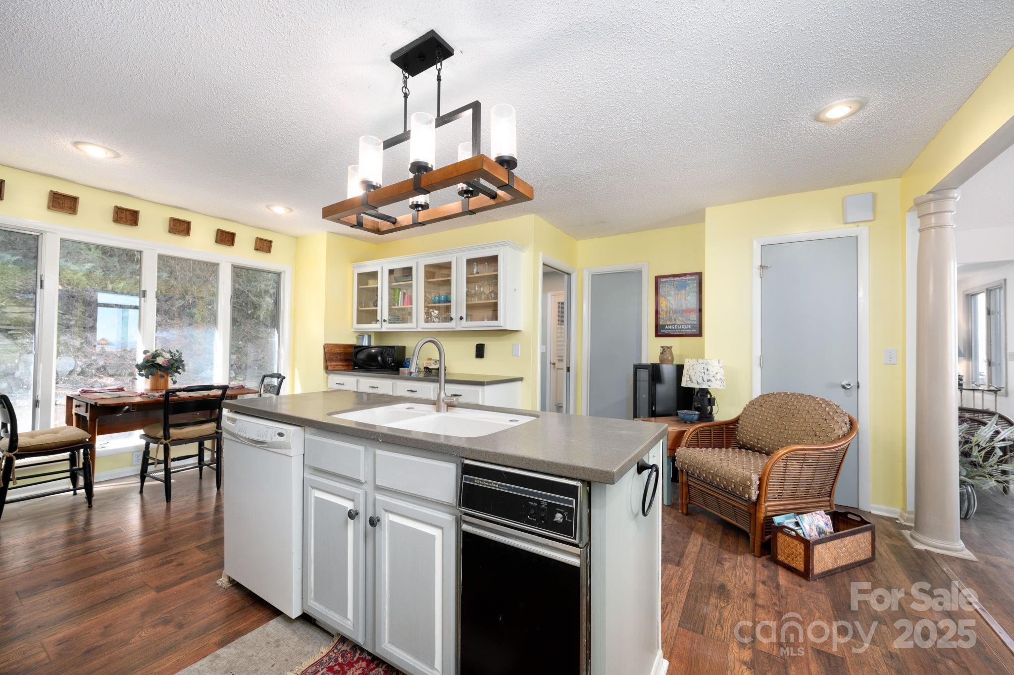 Wolf Laurel - Residential